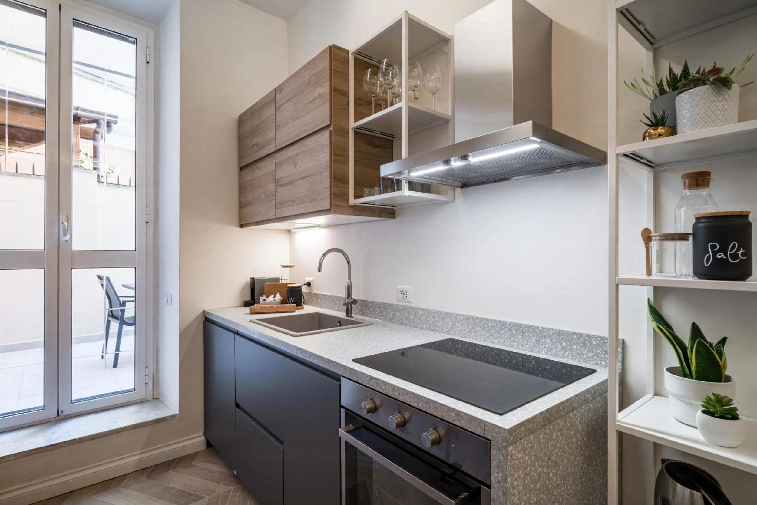 Kitchen or kitchenette in La Dolce Vita Ottaviano