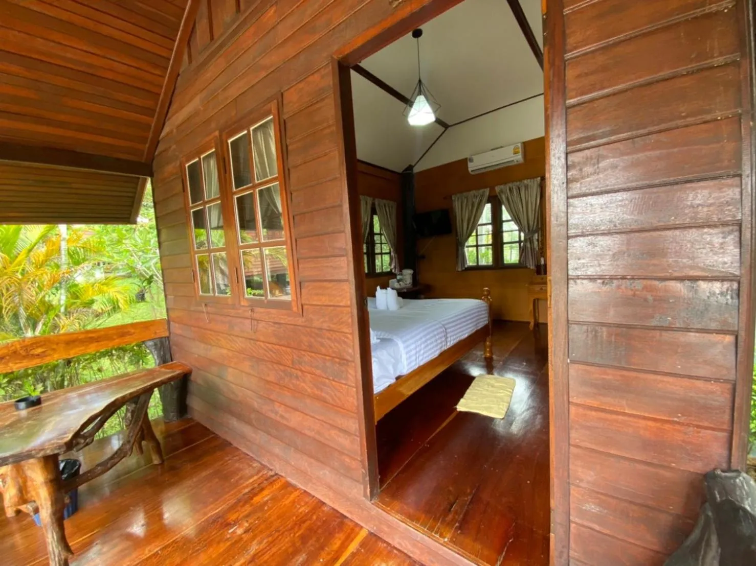 Balcony/Terrace, Bed in Pruksa View Homestay