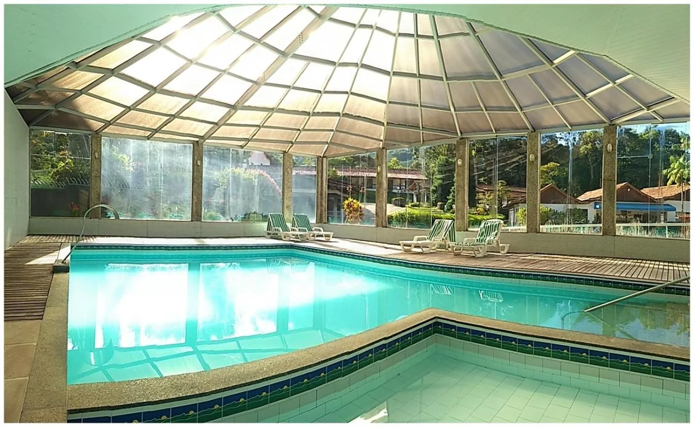 Swimming pool in Caparaó Parque Hotel