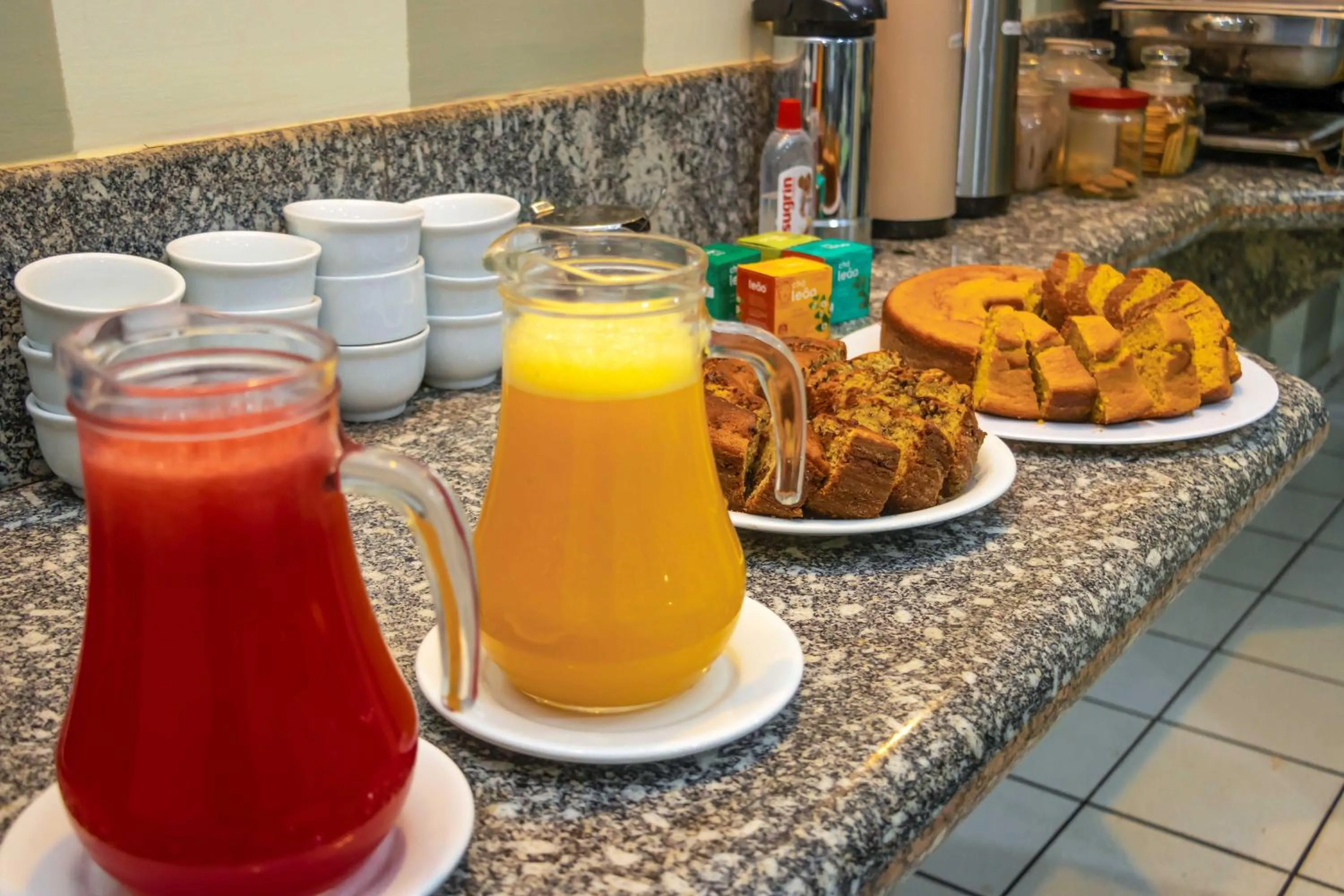 Breakfast in Hotel Portucali