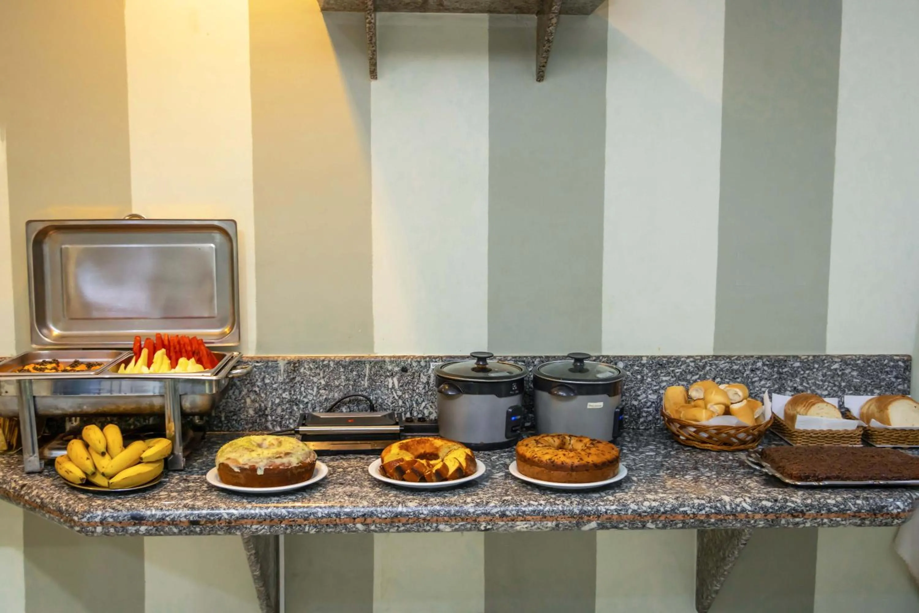 Breakfast in Hotel Portucali