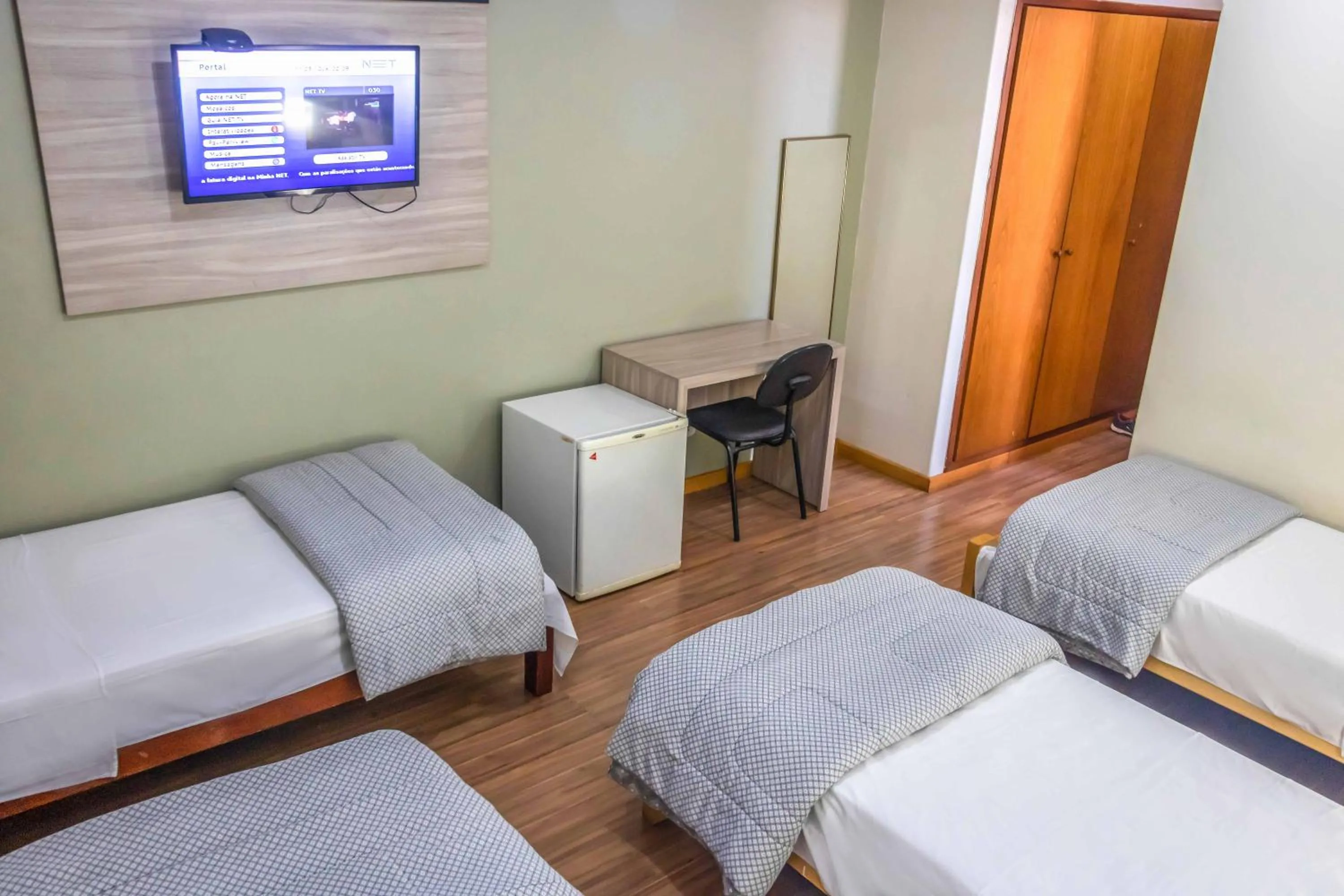 Photo of the whole room, Bed in Hotel Portucali