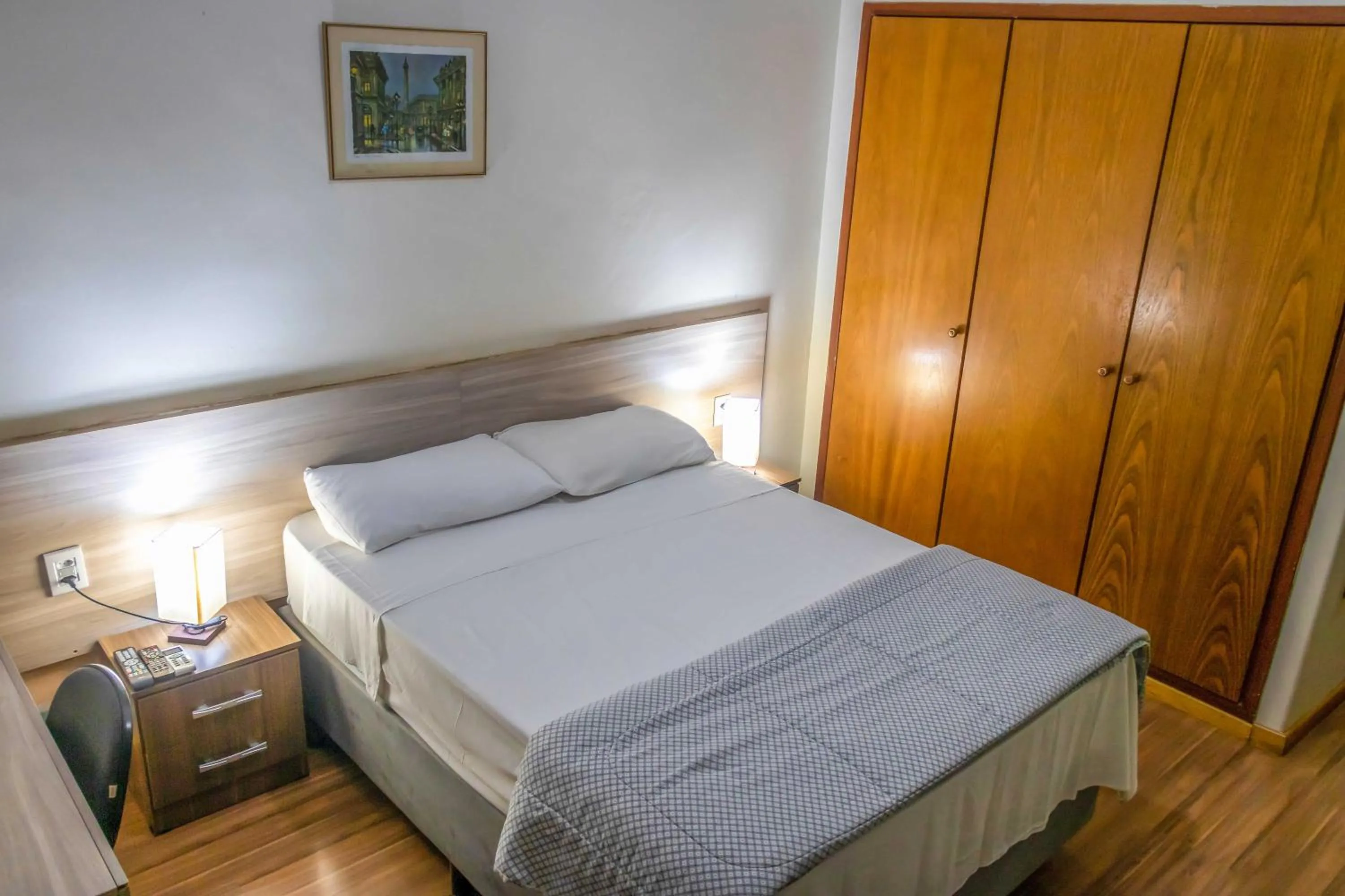 Photo of the whole room, Bed in Hotel Portucali