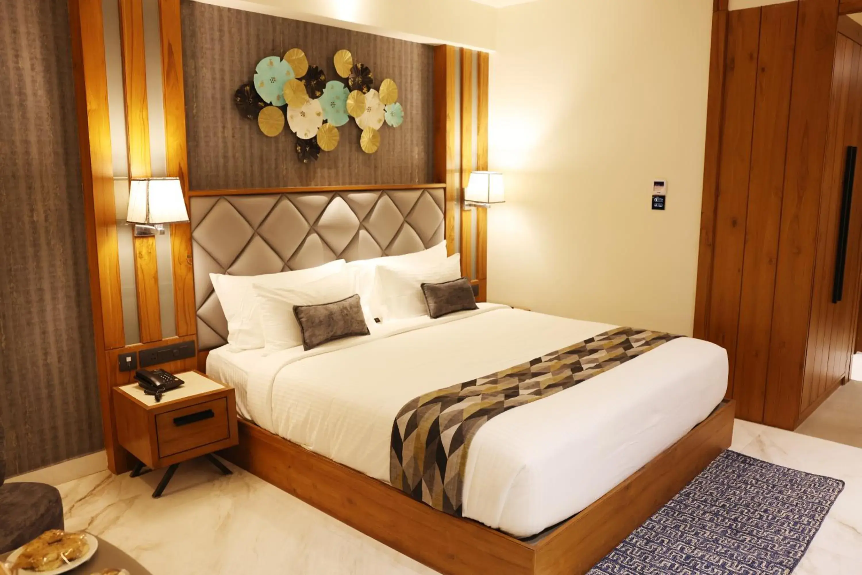 Deluxe King Room - single occupancy in AJ Grand Hotel Deluxe King Room - single occupancy in AJ Grand Hotel
