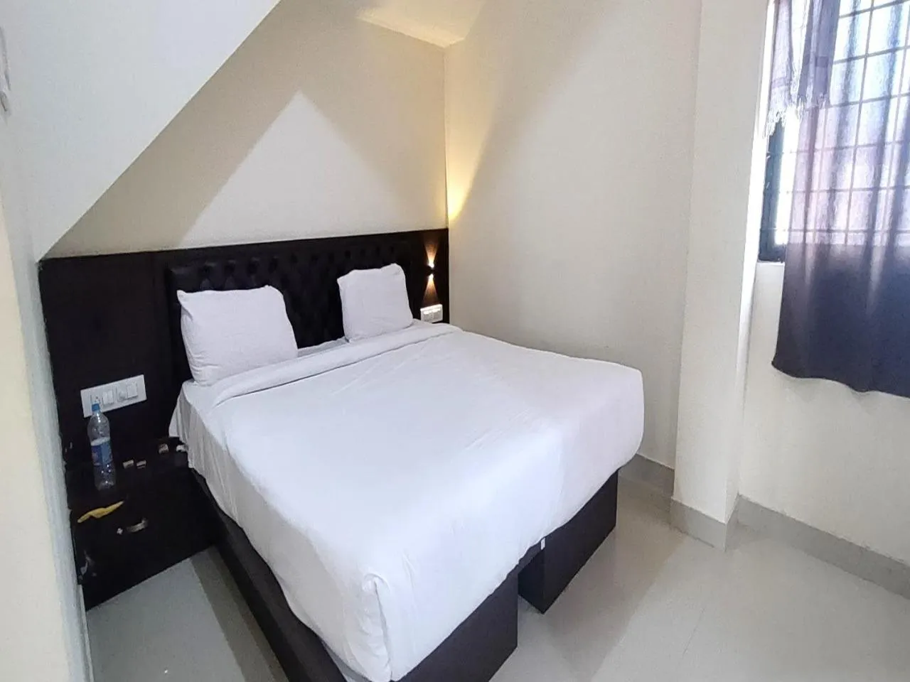 Bedroom, Bed in MG Residency