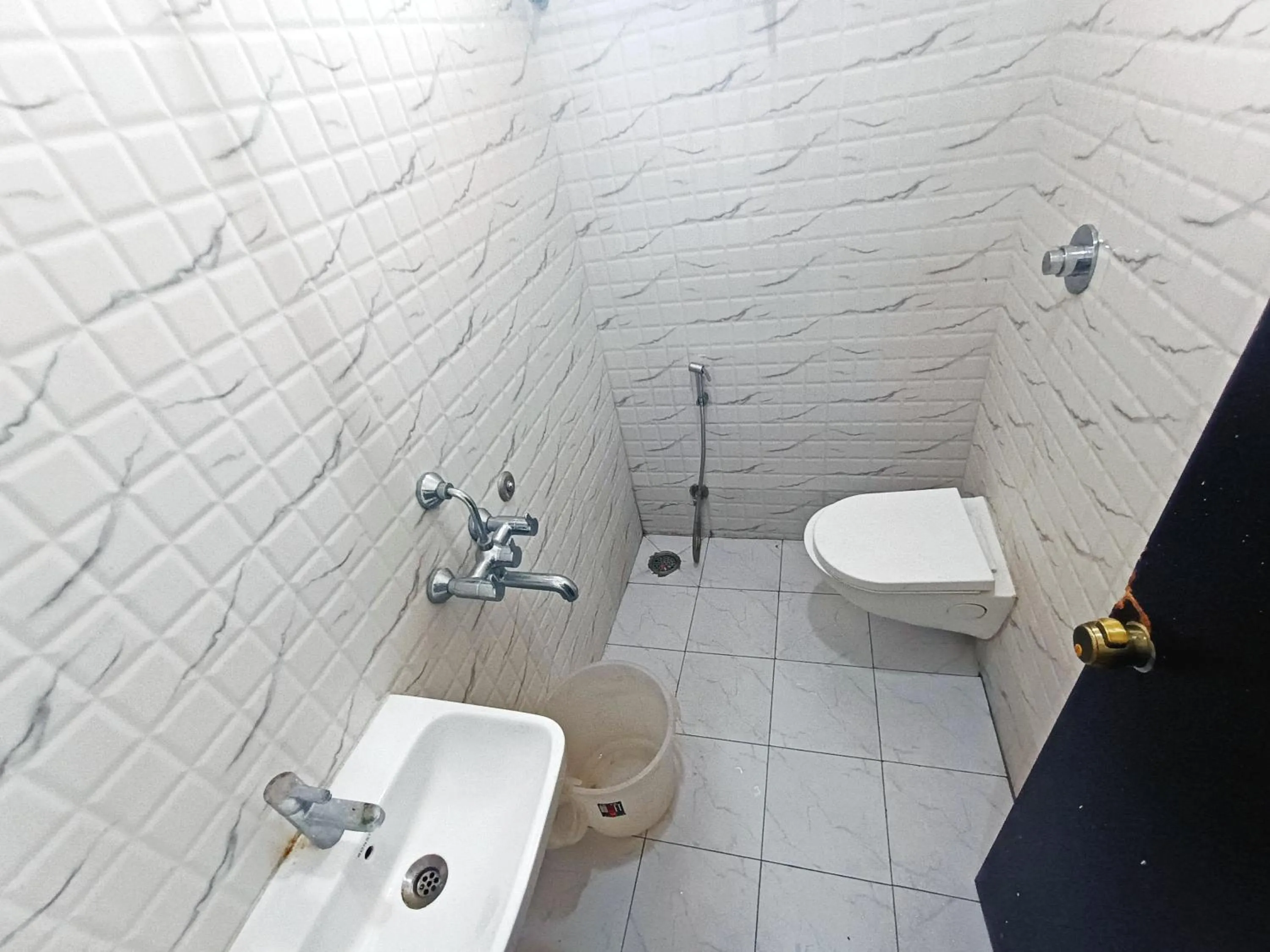 Bathroom in MG Residency