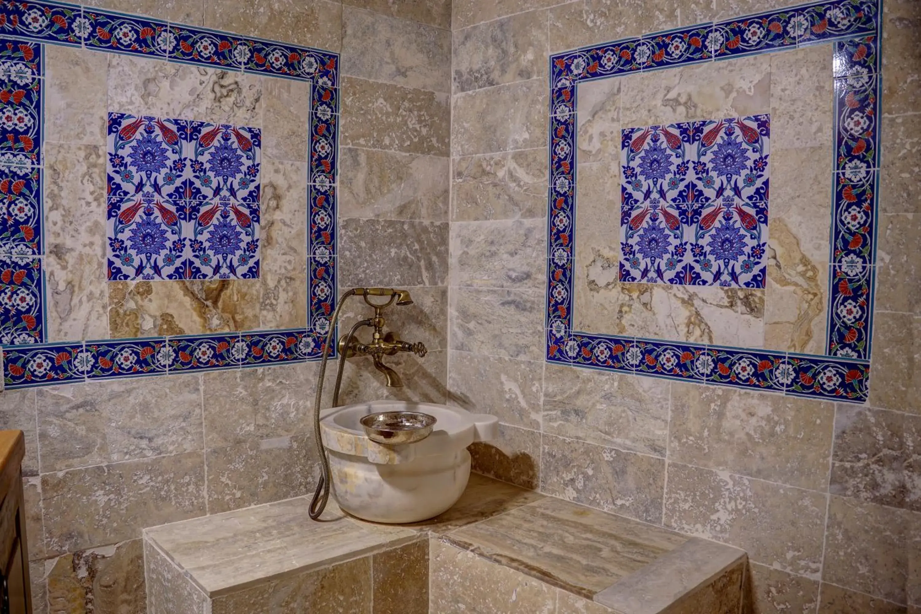 Bathroom in Aşk-ı Nare Cave Hotel Swimming Pool Hot & SPA Bathroom in Aşk-ı Nare Cave Hotel Swimming Pool Hot & SPA