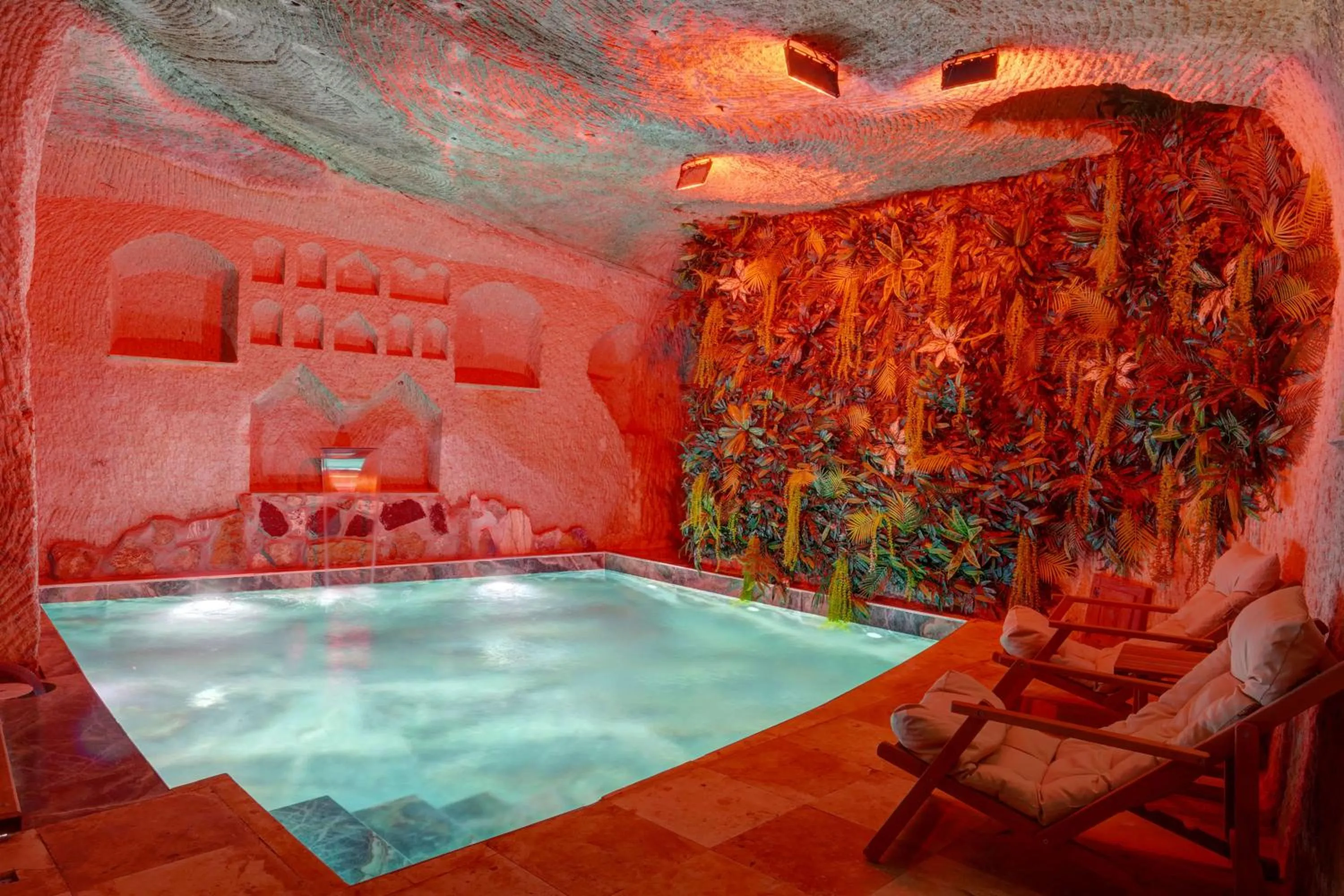 Swimming pool in Aşk-ı Nare Cave Hotel Swimming Pool Hot & SPA