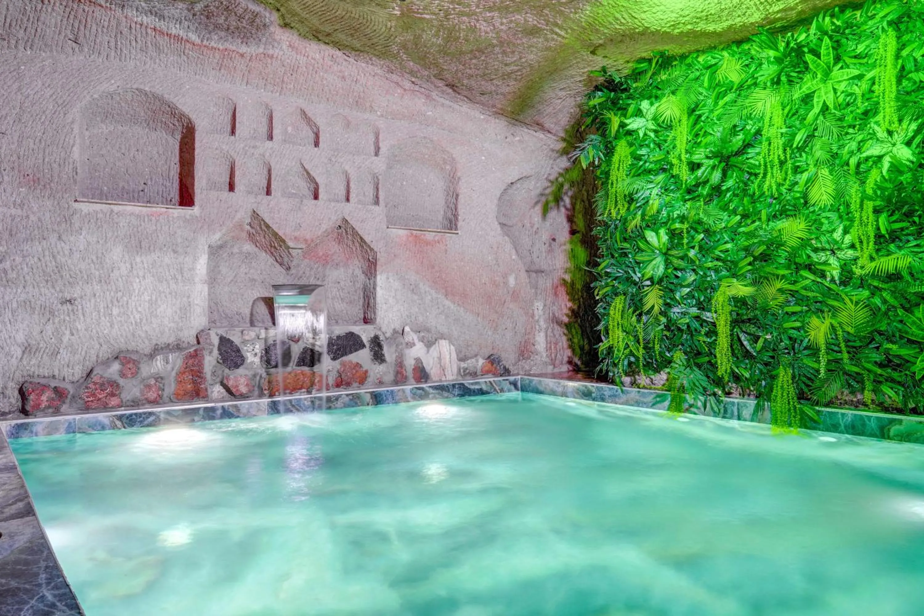 Swimming pool in Aşk-ı Nare Cave Hotel Swimming Pool Hot & SPA