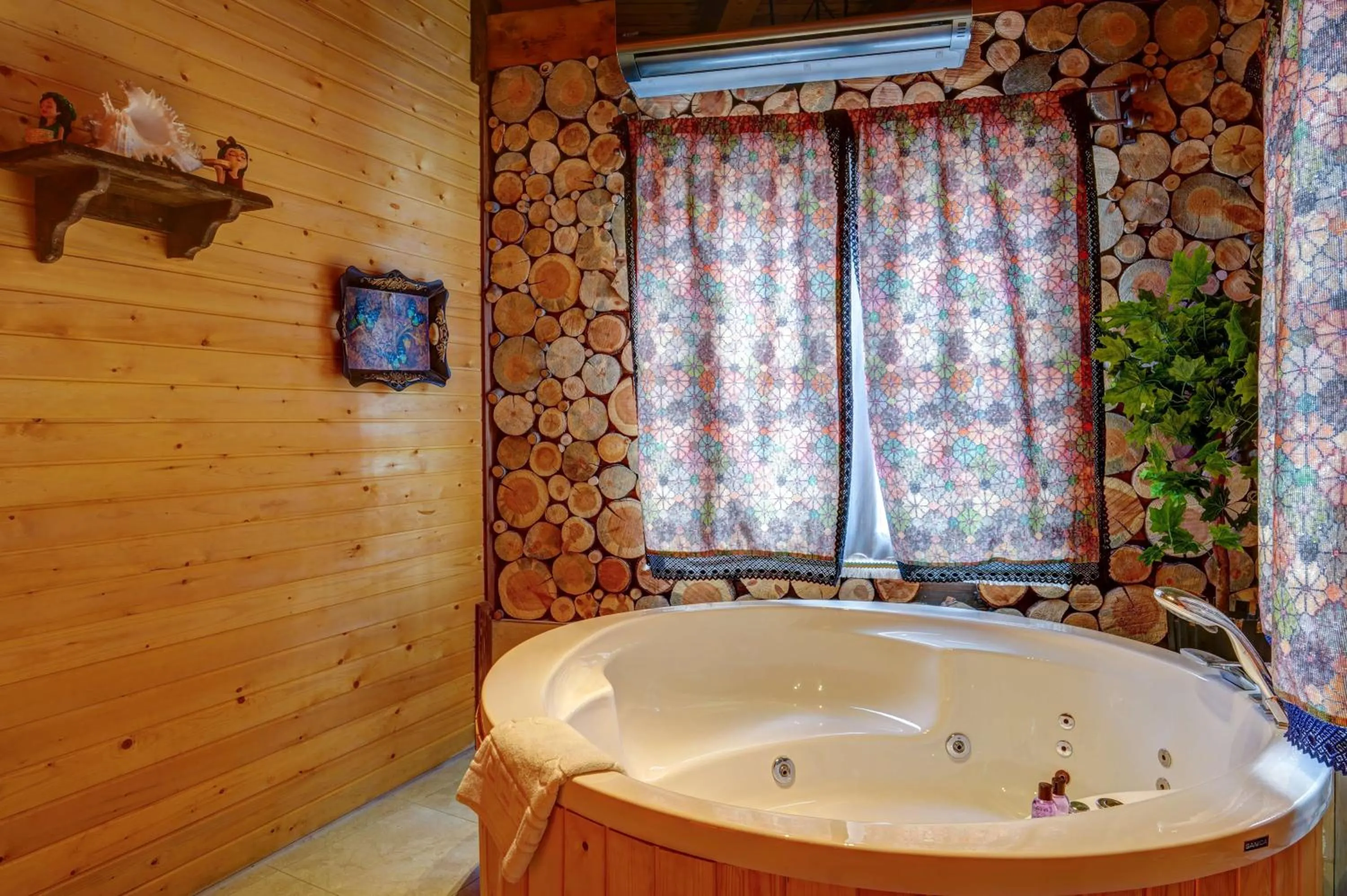 Bedroom in Aşk-ı Nare Cave Hotel Swimming Pool Hot & SPA