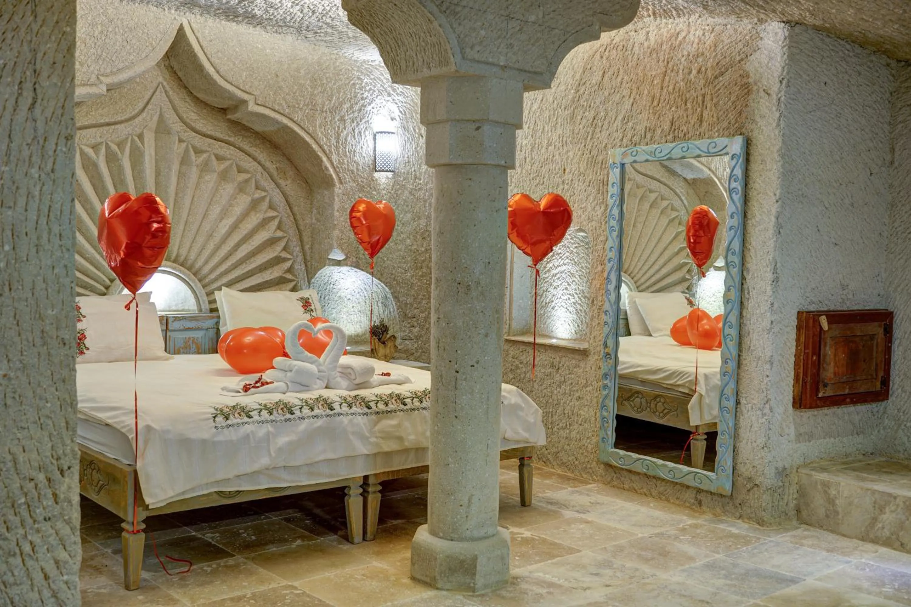 Bedroom, Bed in Aşk-ı Nare Cave Hotel Swimming Pool Hot & SPA