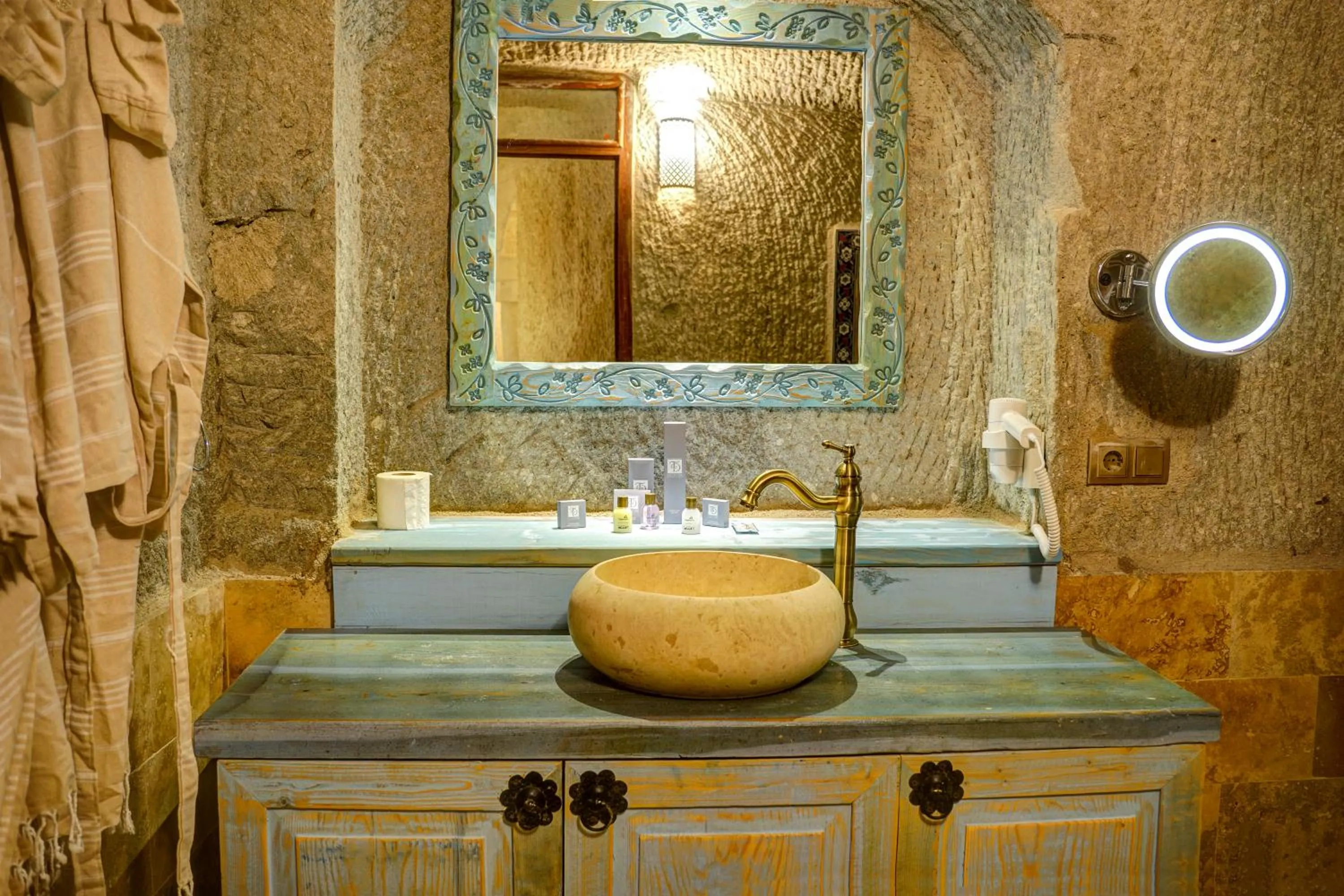 Bathroom in Aşk-ı Nare Cave Hotel Swimming Pool Hot & SPA