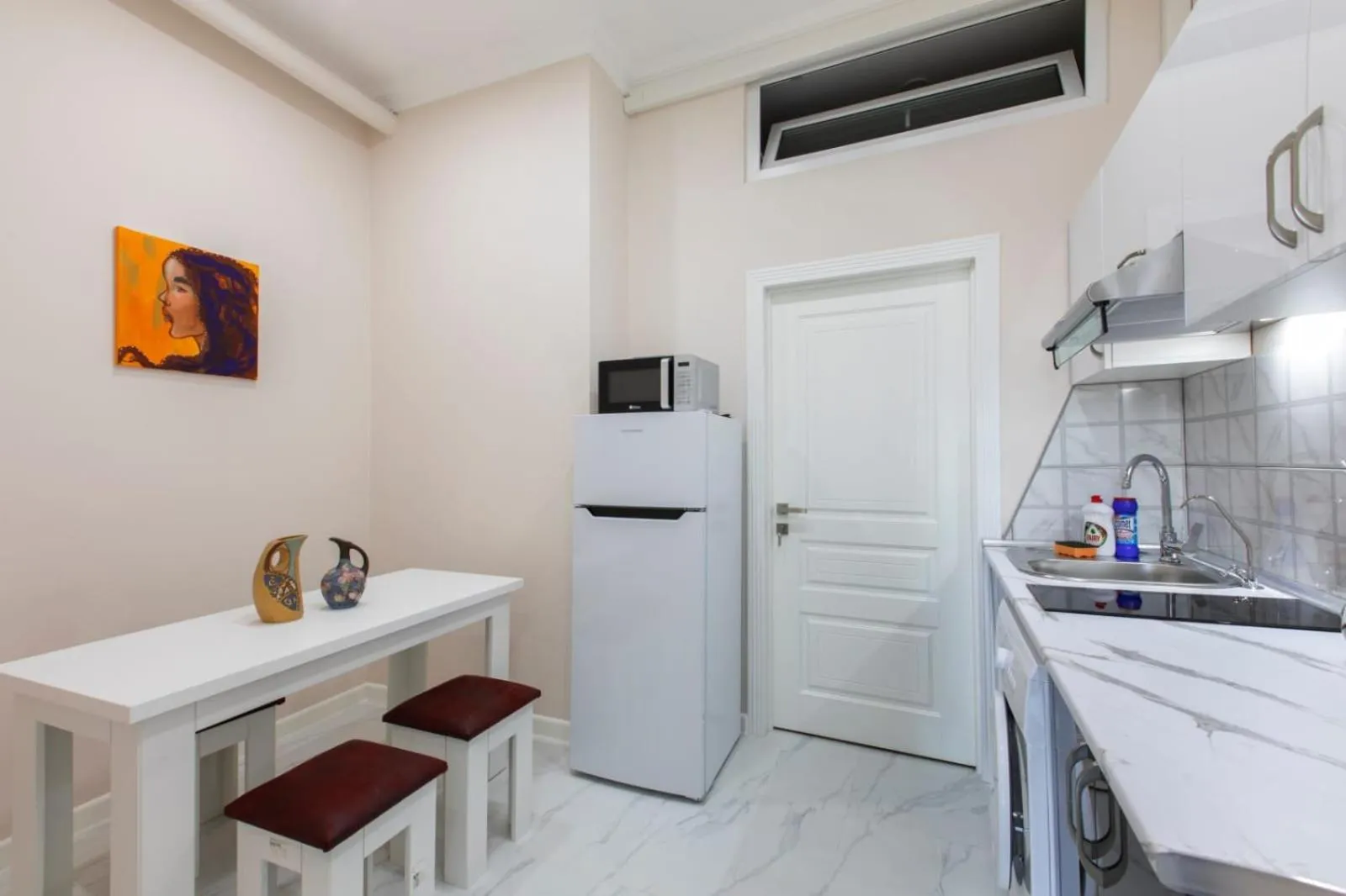 Coffee/tea facilities in Leyla Apartments 2