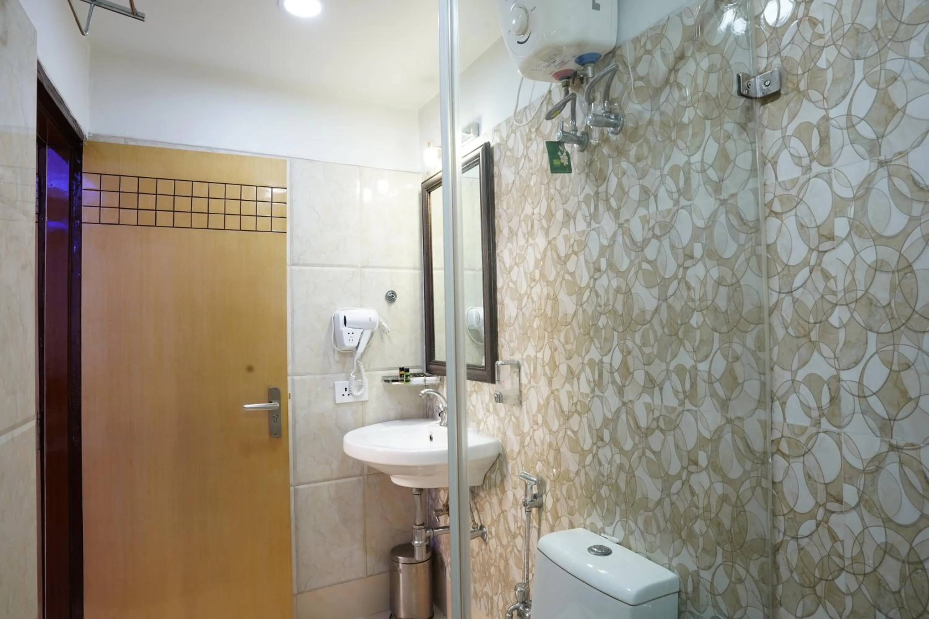 Bathroom in Hotel Emirates