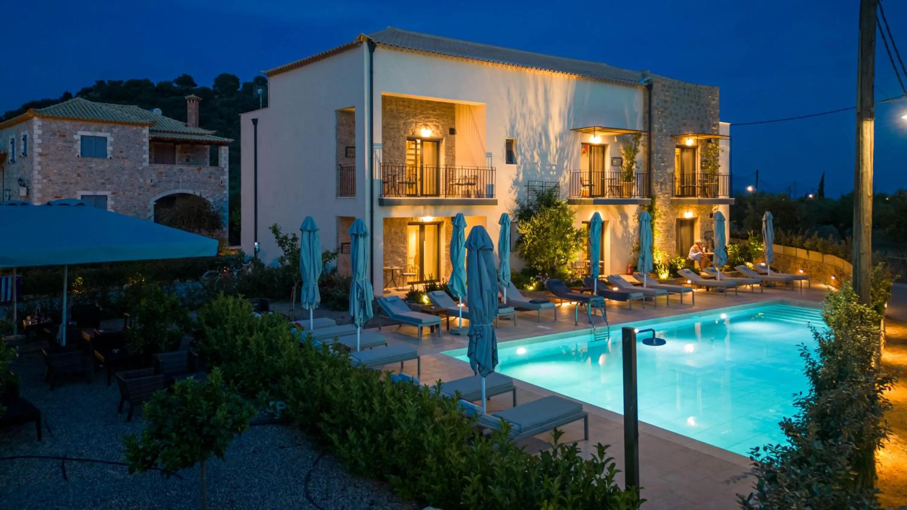 Kannas Mani Luxury Suites -Adults Friendly 14 Plus