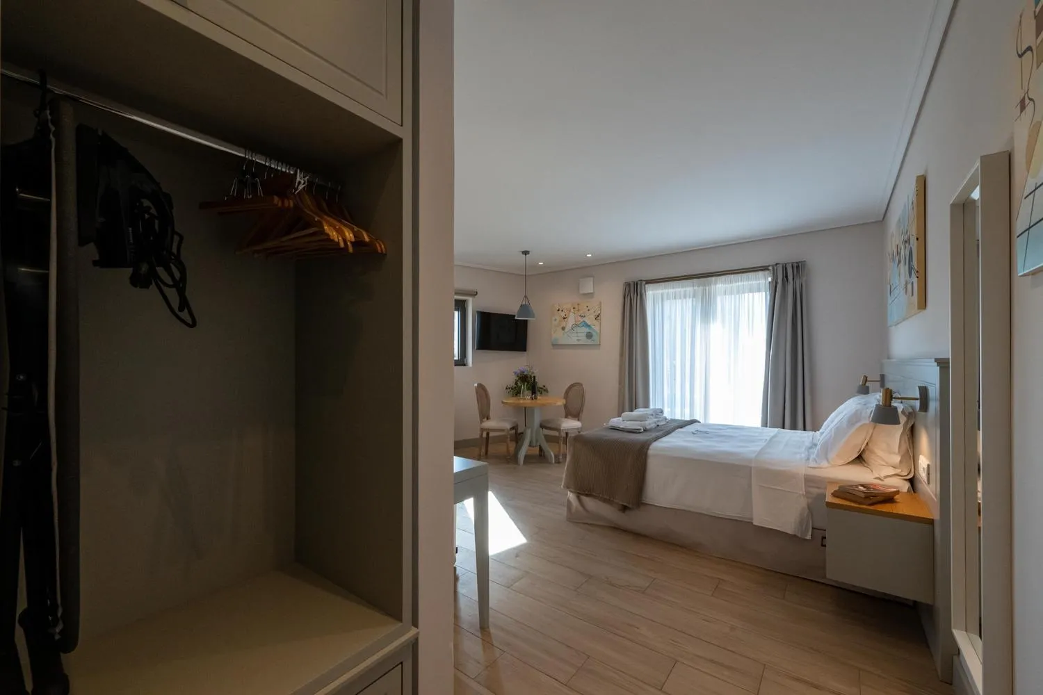Bed in Kannas Mani Luxury Suites -Adults Friendly 14 Plus