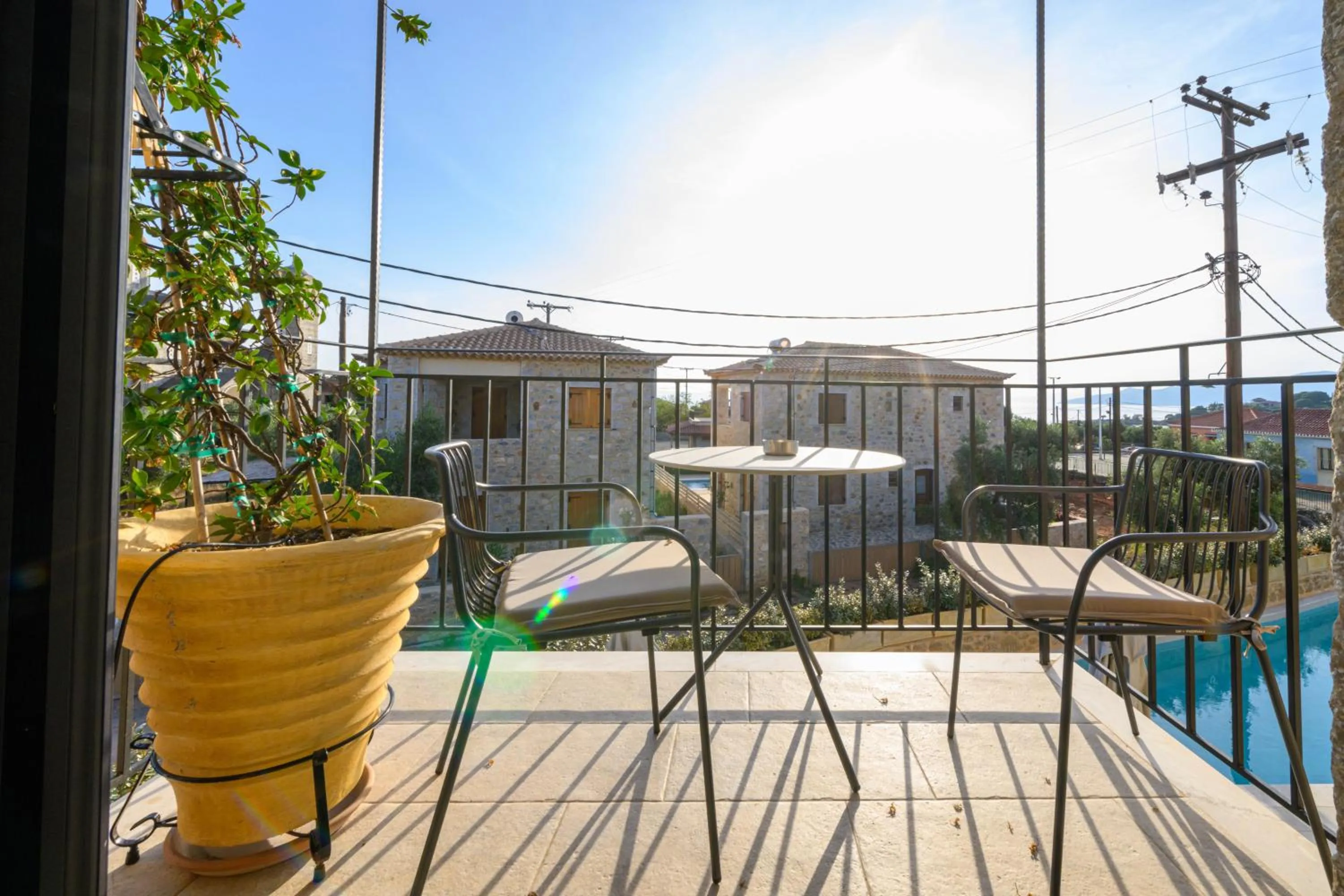 Kannas Mani Luxury Suites -Adults Friendly 14 Plus