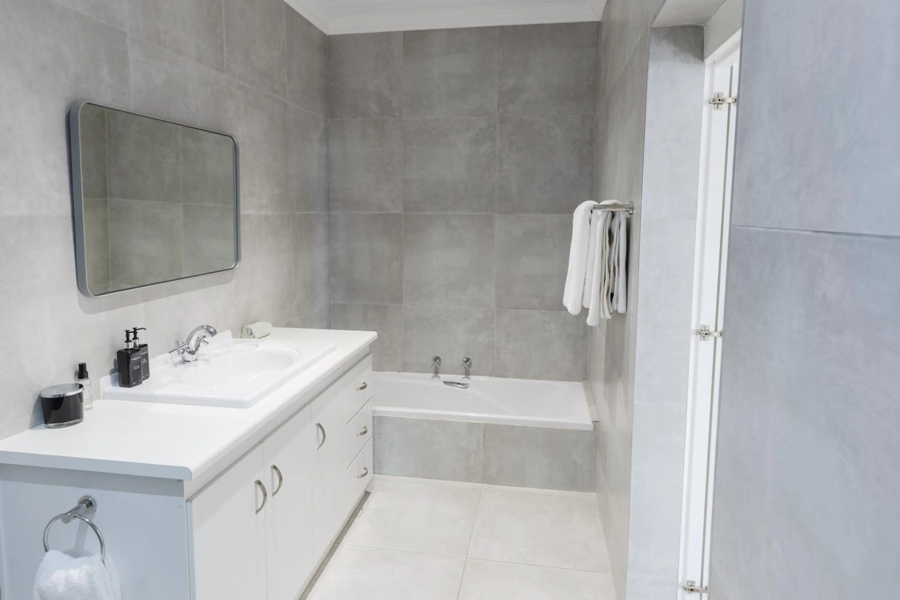 Bathroom in Cherry Blossom