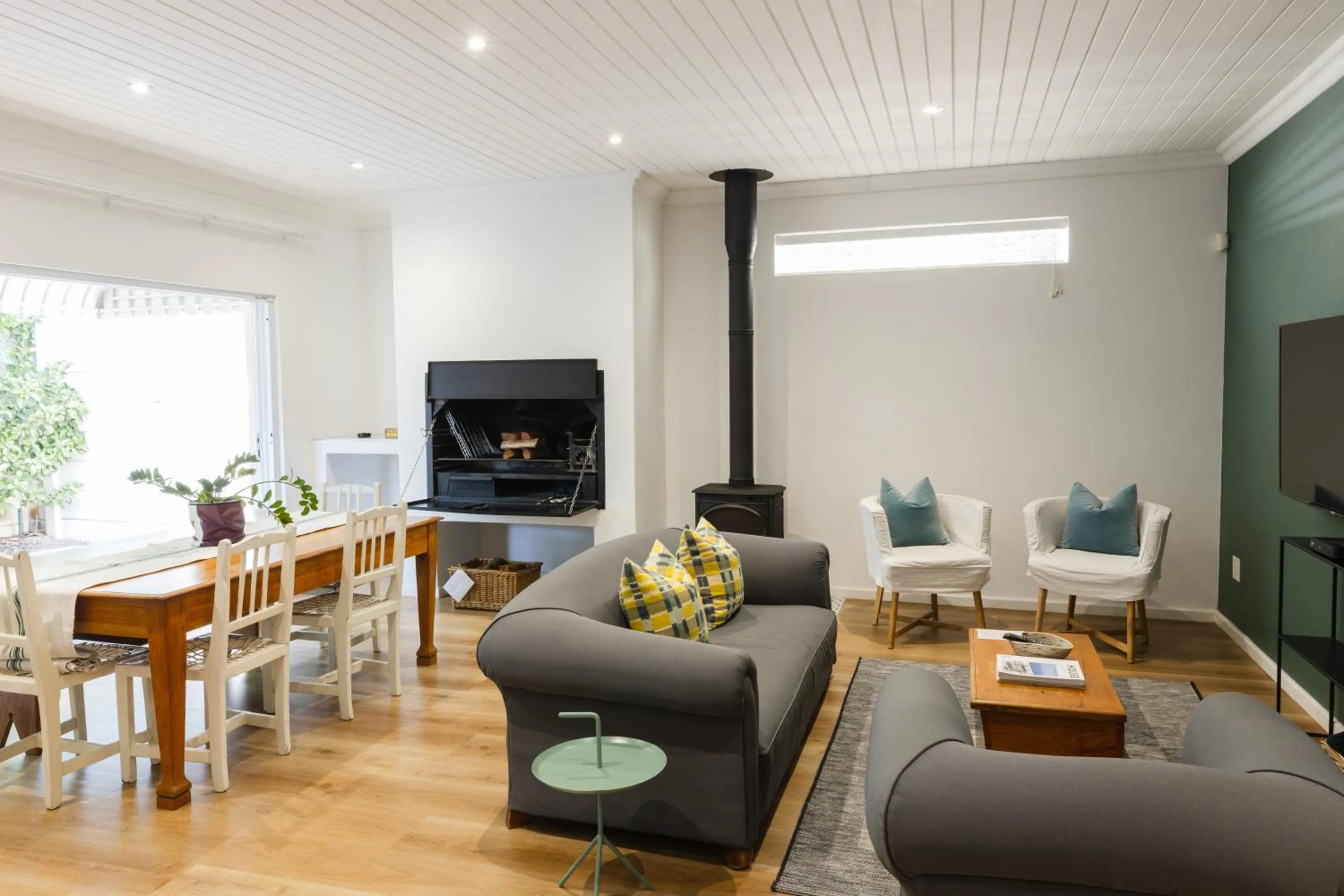 Living room in Cherry Blossom