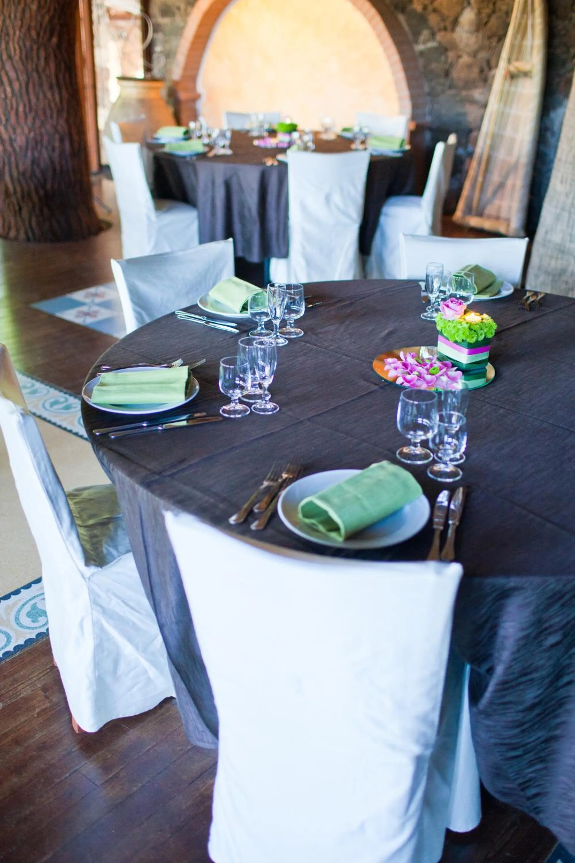 Restaurant/places to eat in Sa Mola