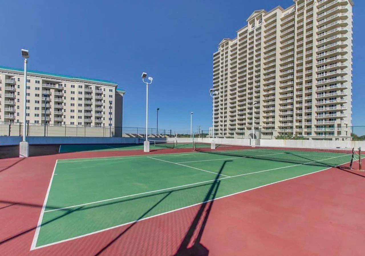 Surfside Resort by TO