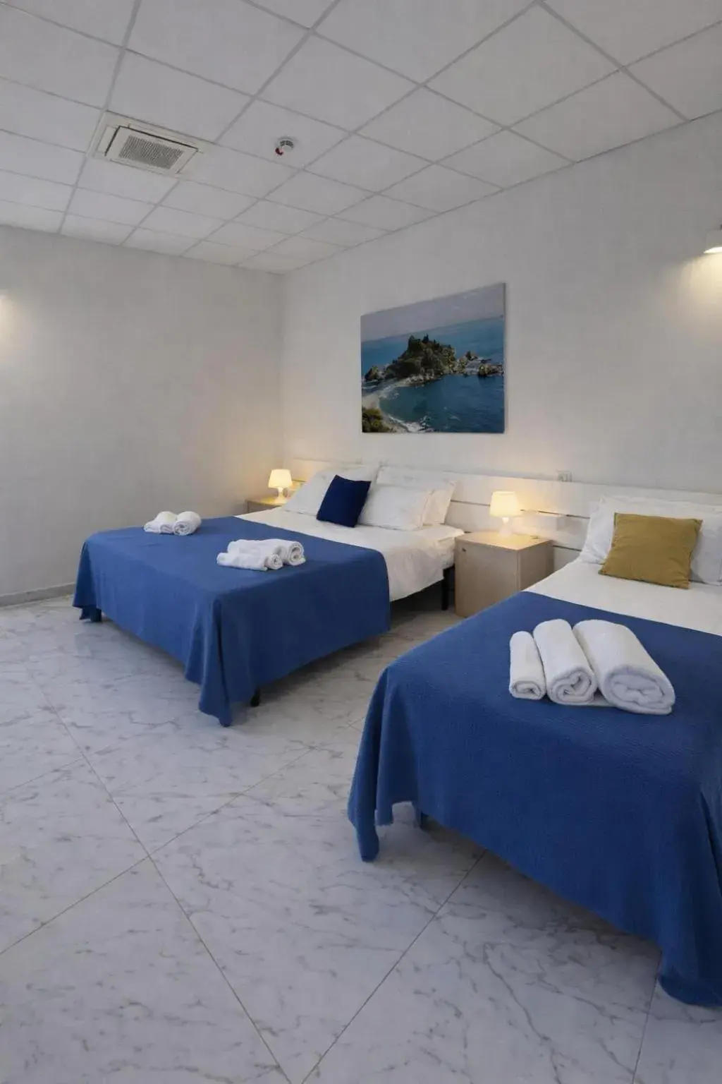 Bed in ROOMS alCentro Bed in ROOMS alCentro