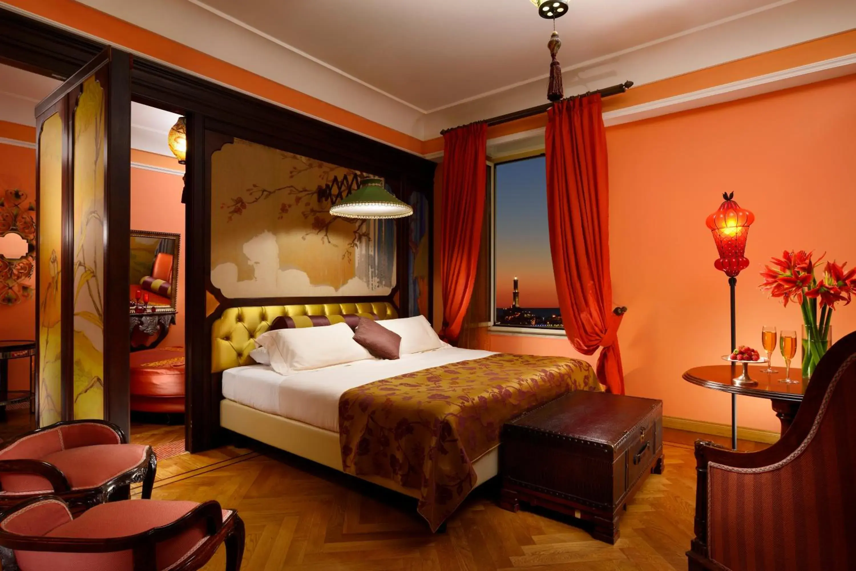 Suite - single occupancy in Grand Hotel Savoia Suite - single occupancy in Grand Hotel Savoia