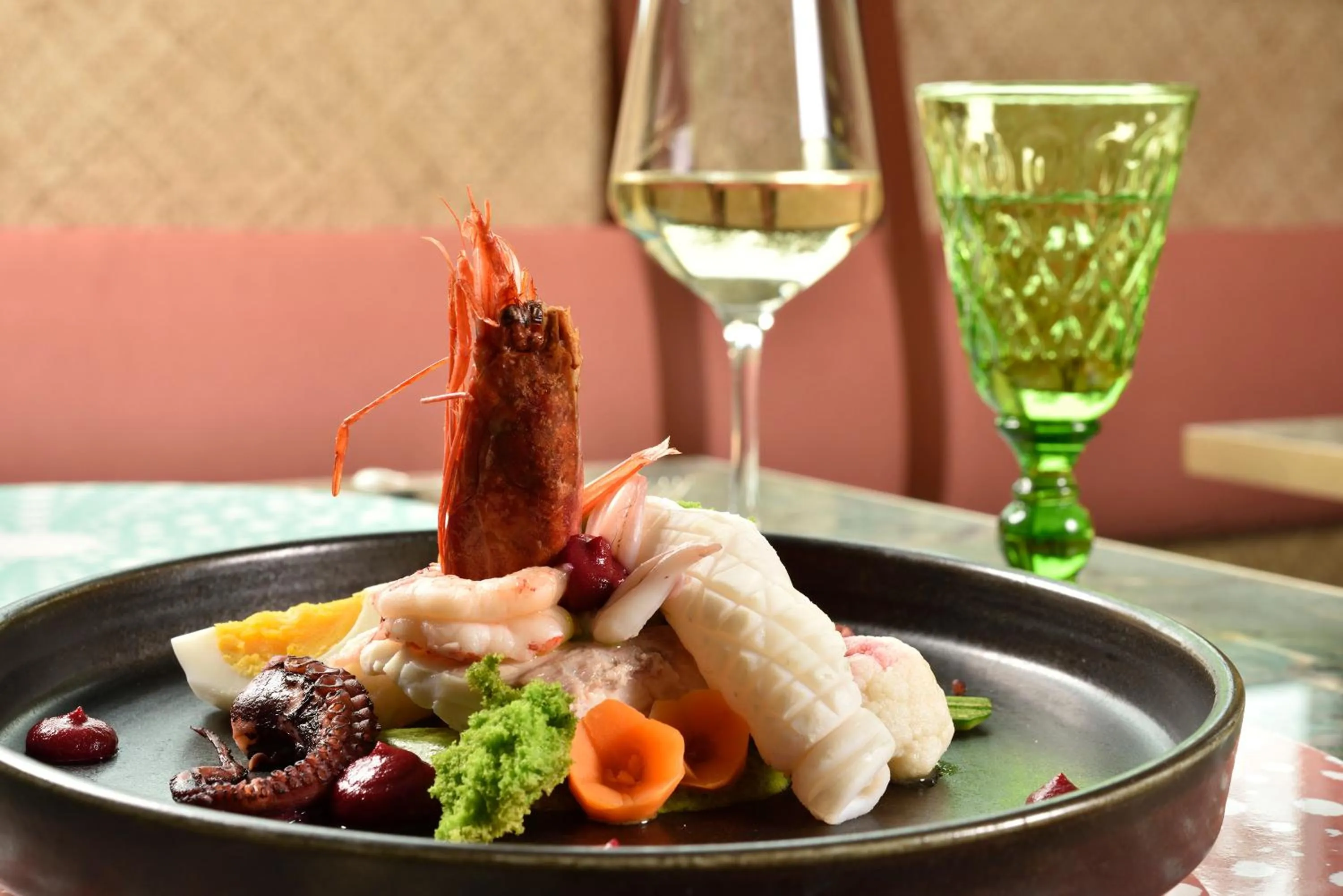 Restaurant/places to eat in Grand Hotel Savoia