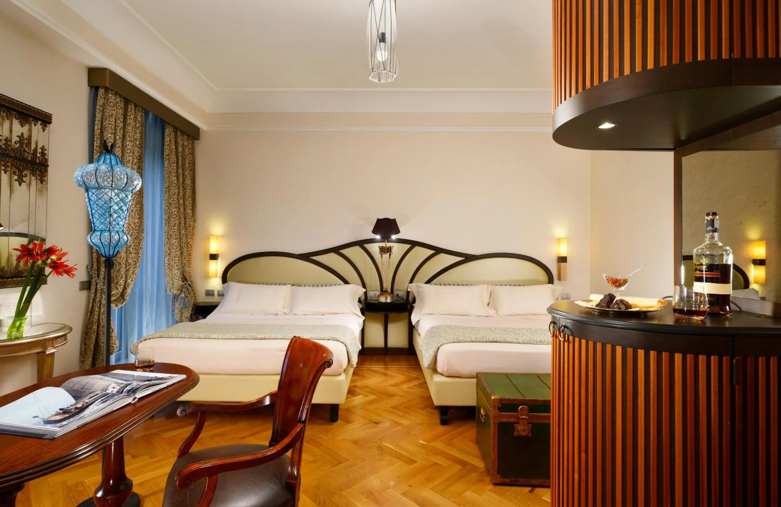 Photo of the whole room, Bed in Grand Hotel Savoia