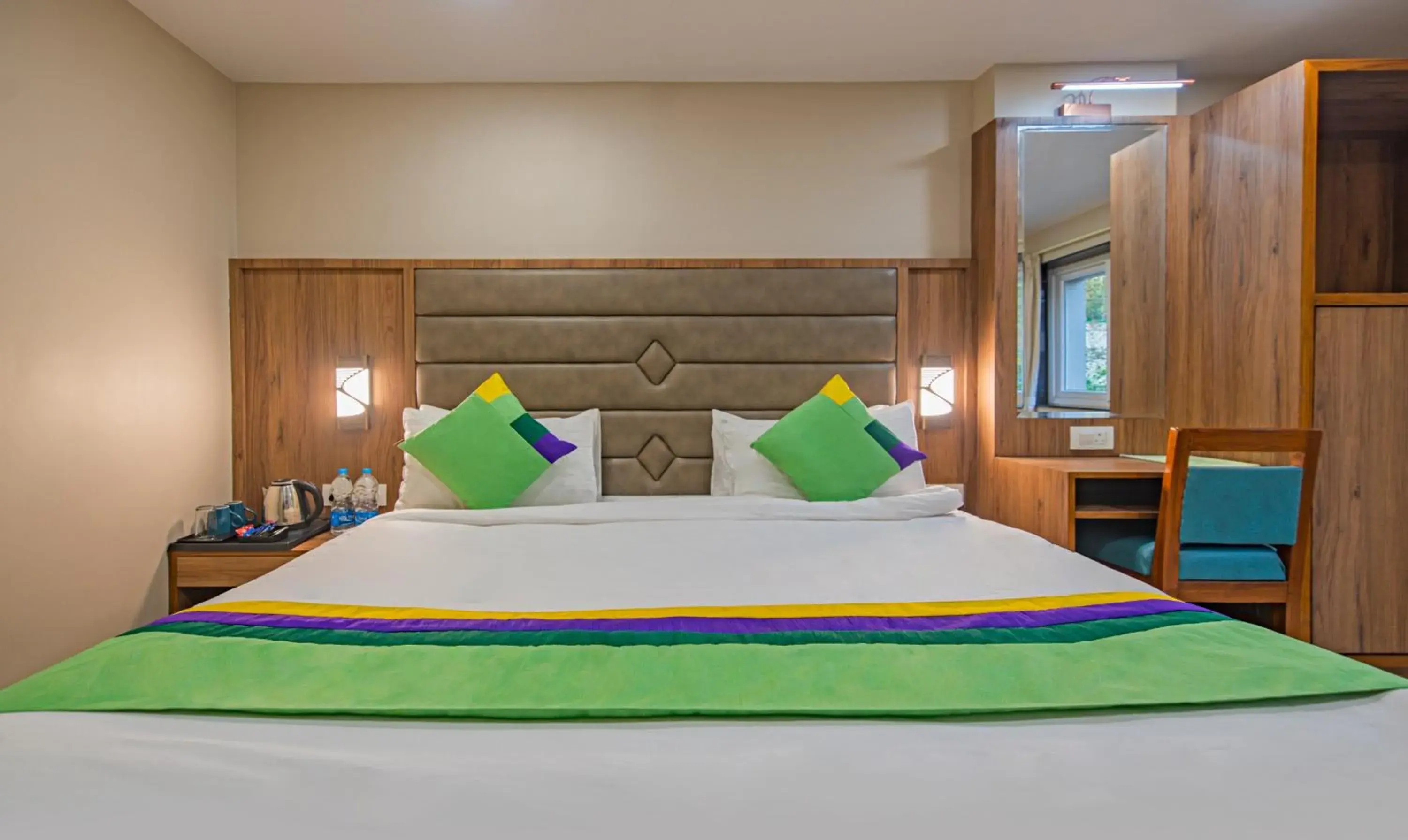 Deluxe Double Room - single occupancy in Treebo Gyani's Deluxe Double Room - single occupancy in Treebo Gyani's