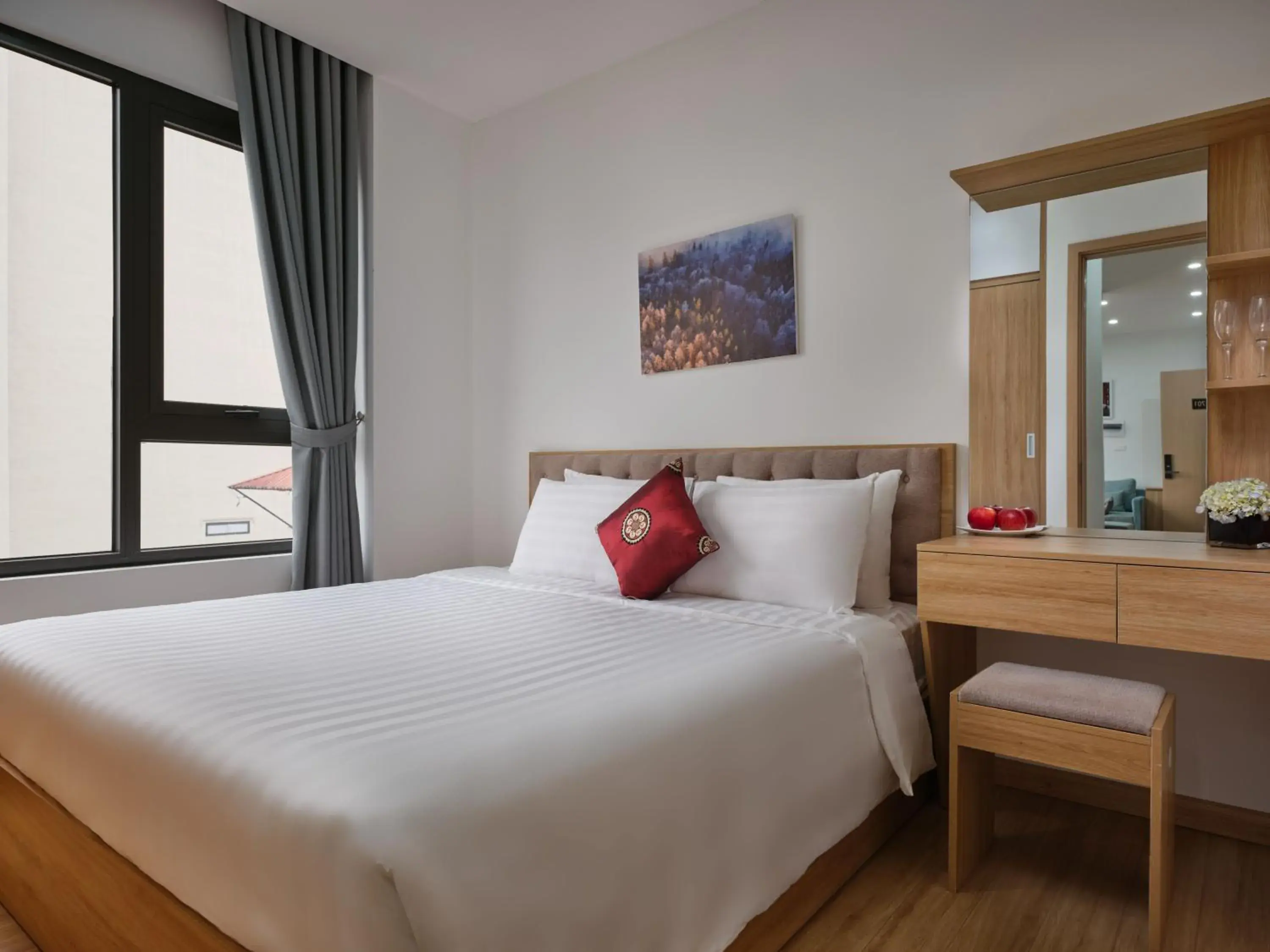 One-Bedroom Apartment in MoonLight Tay Ho One-Bedroom Apartment in MoonLight Tay Ho