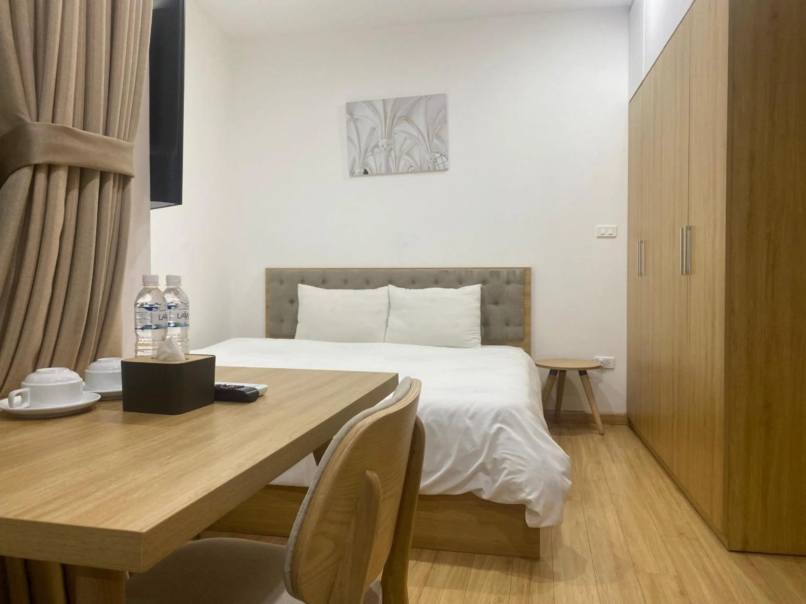 Bed in MoonLight Tay Ho