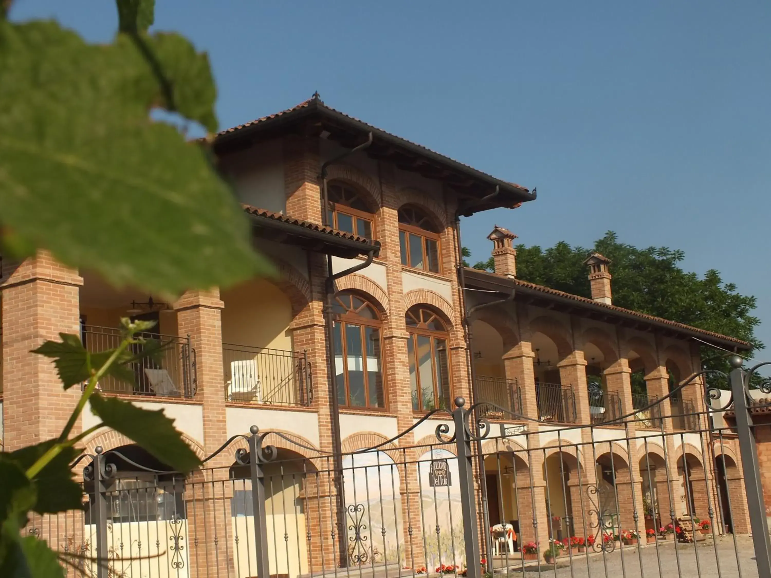 Enolocanda Del Tufo Enolocanda Del Tufo