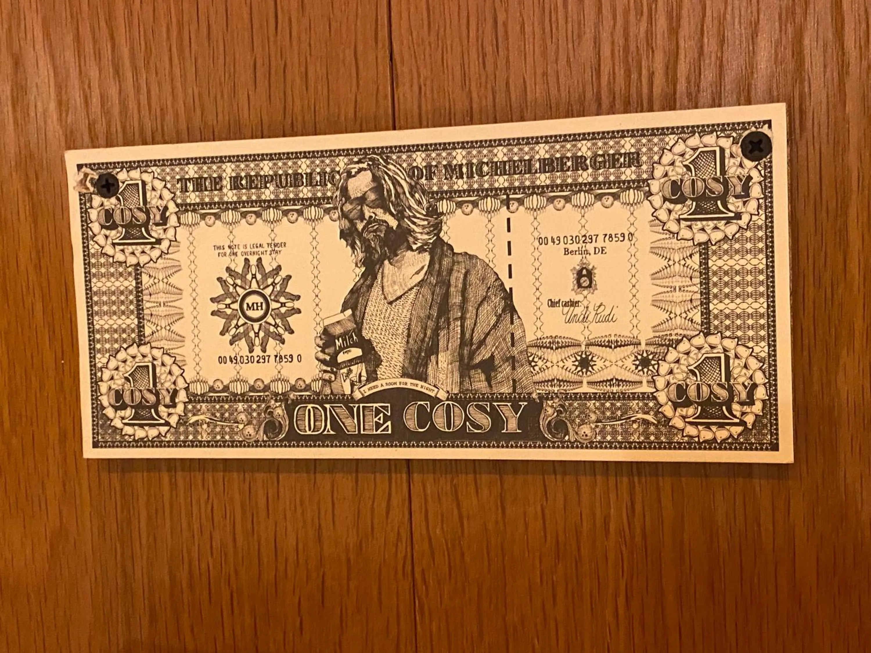 Decorative detail in Honolulu Hotel