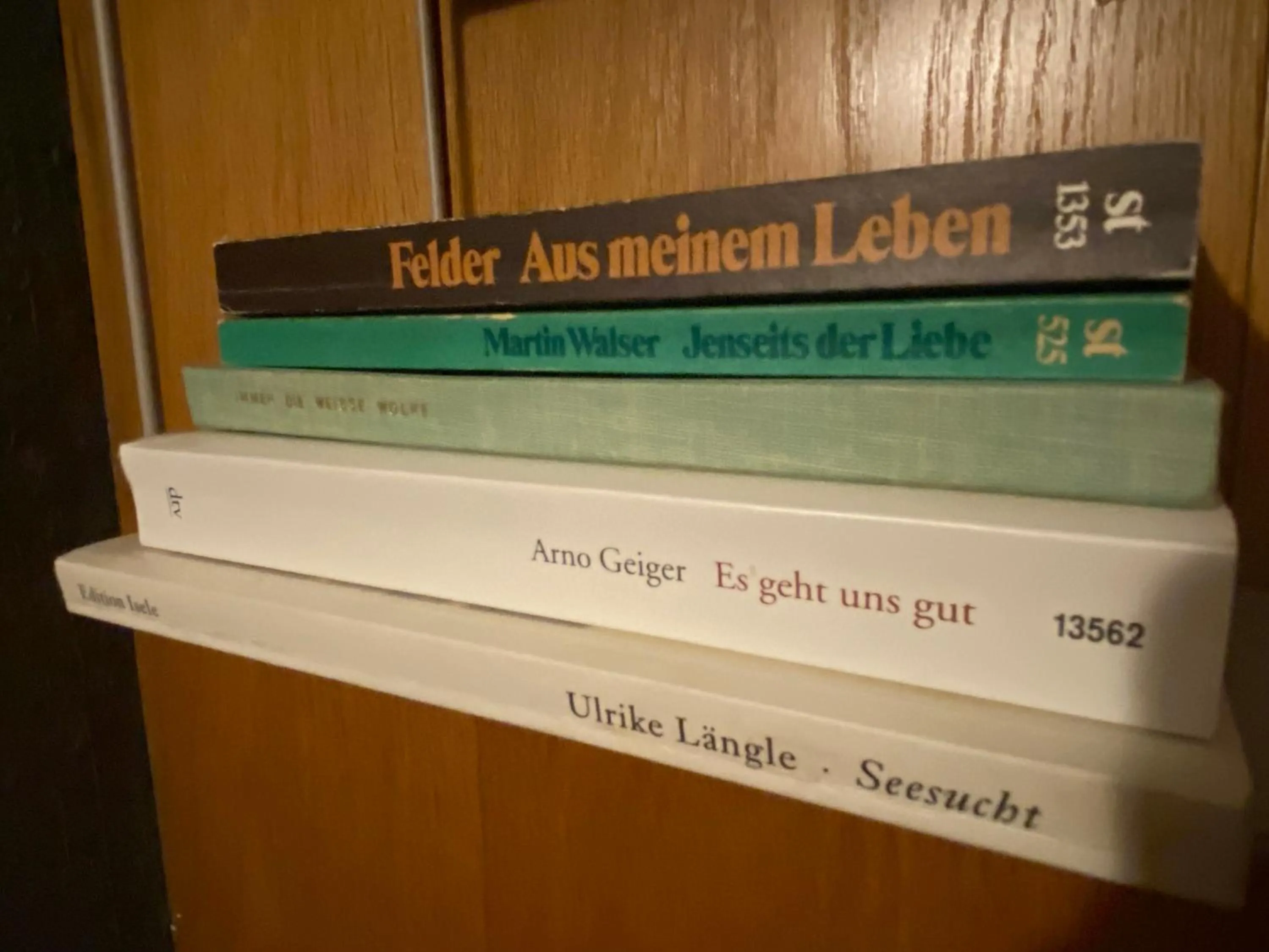 Decorative detail in Honolulu Hotel