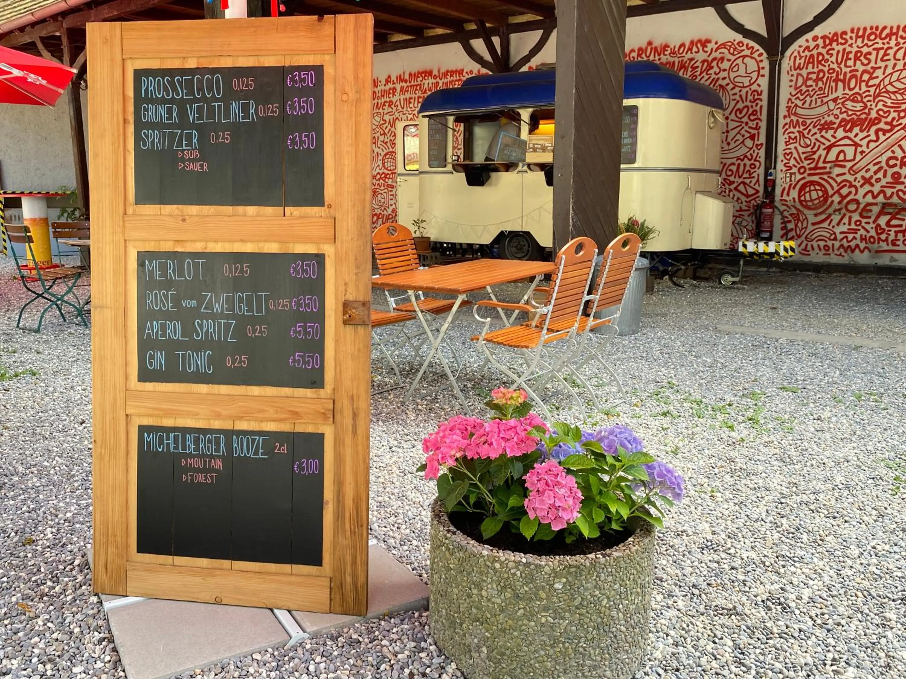 Garden in Honolulu Hotel