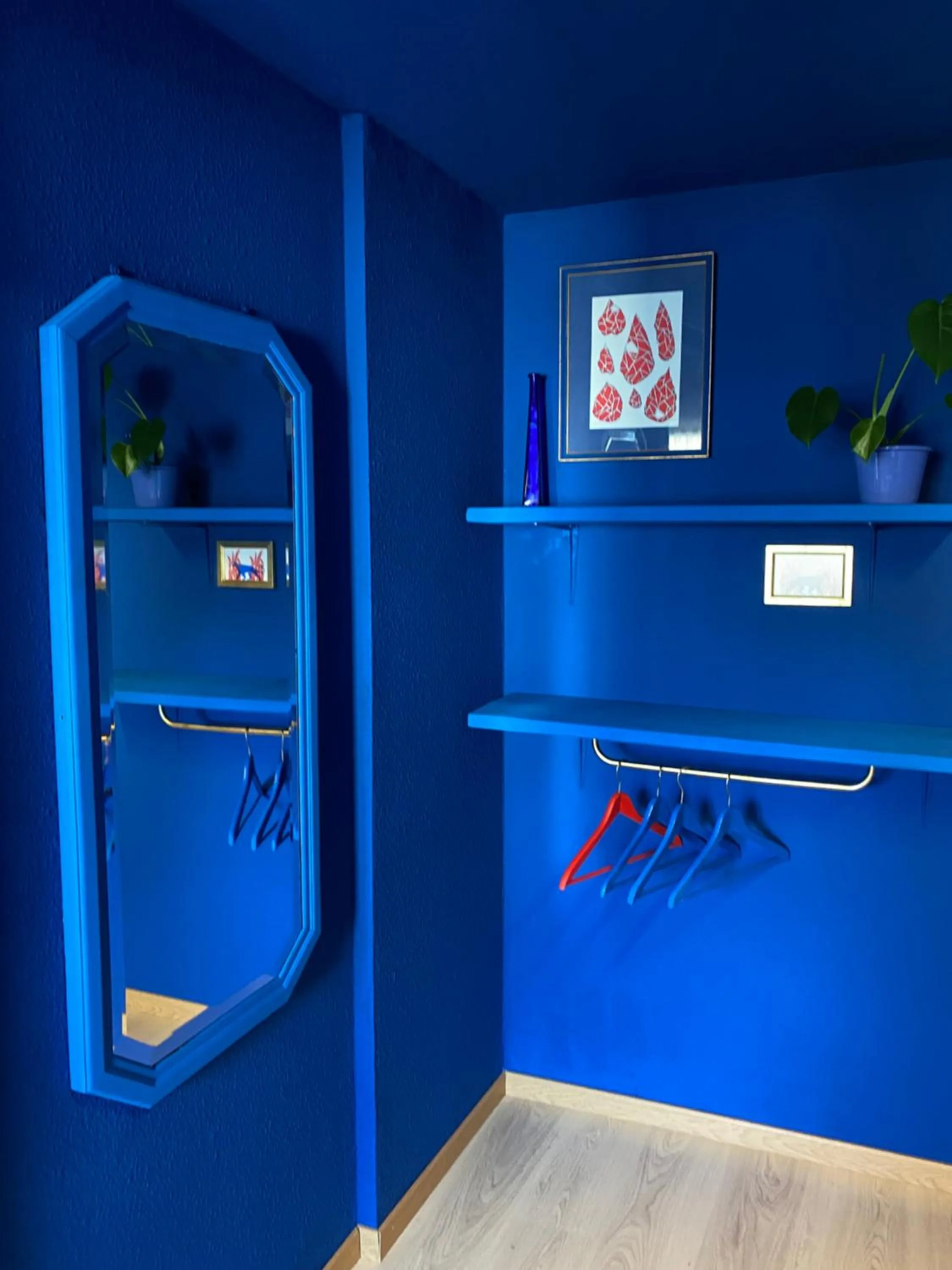 Decorative detail in Honolulu Hotel