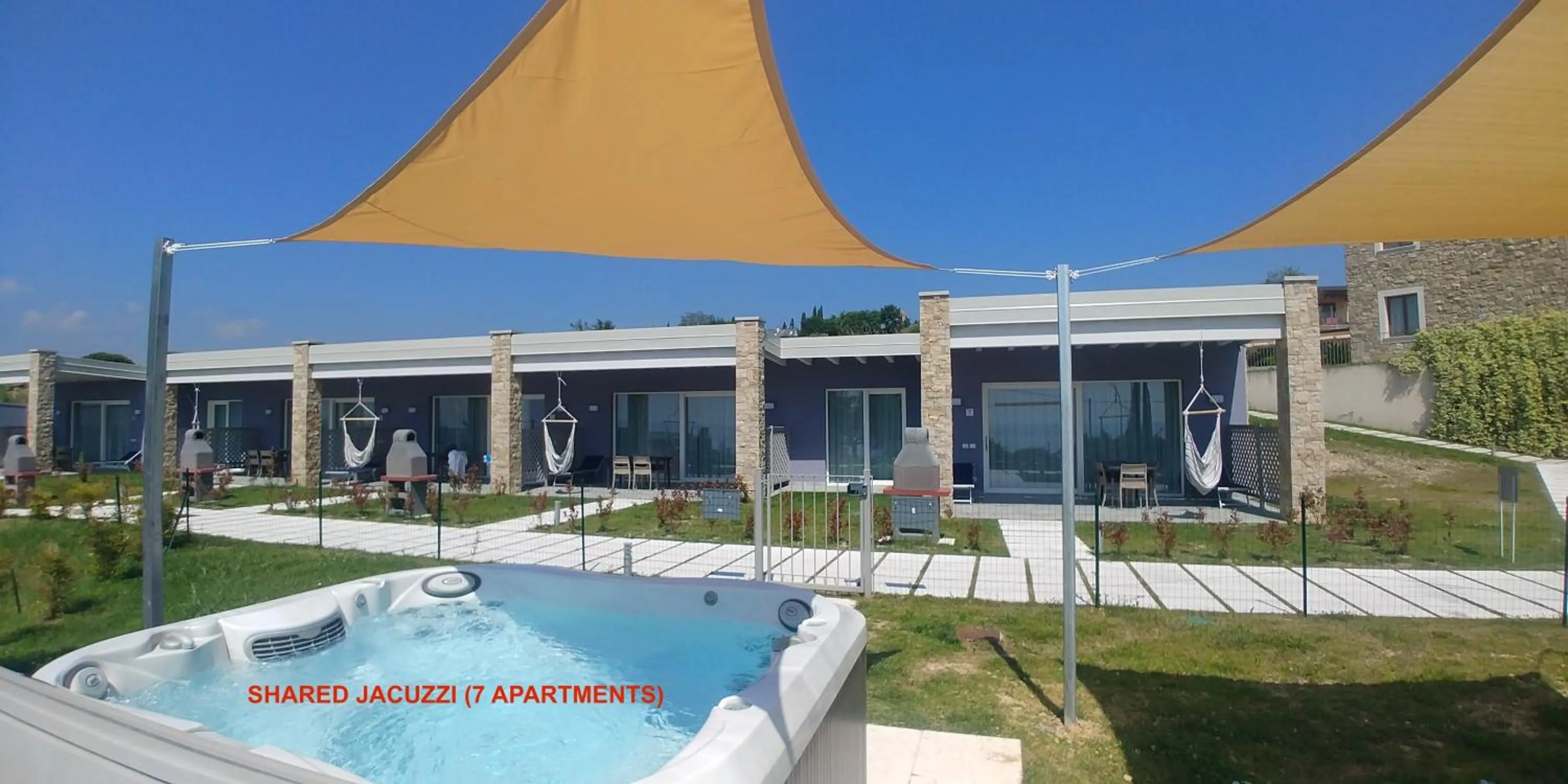 Hot Tub in Relais Rosa Dei Venti -Ciao Vacanze-