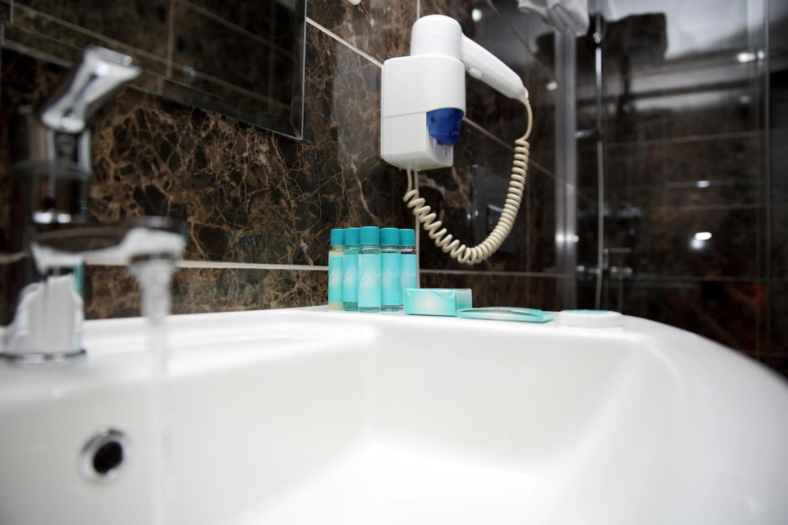 Shower in Hotel Mavi Deniz