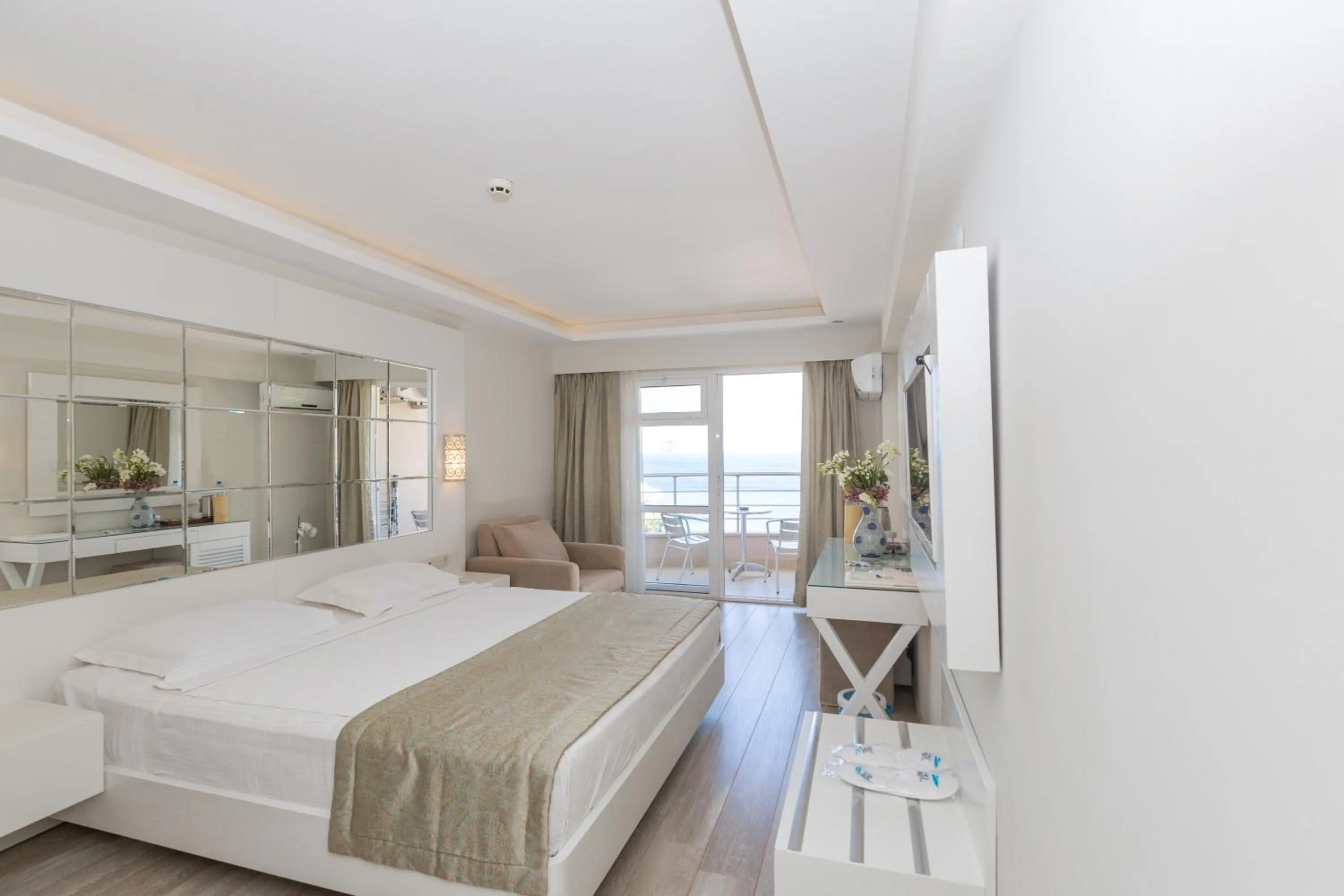Bed in Hotel Mavi Deniz