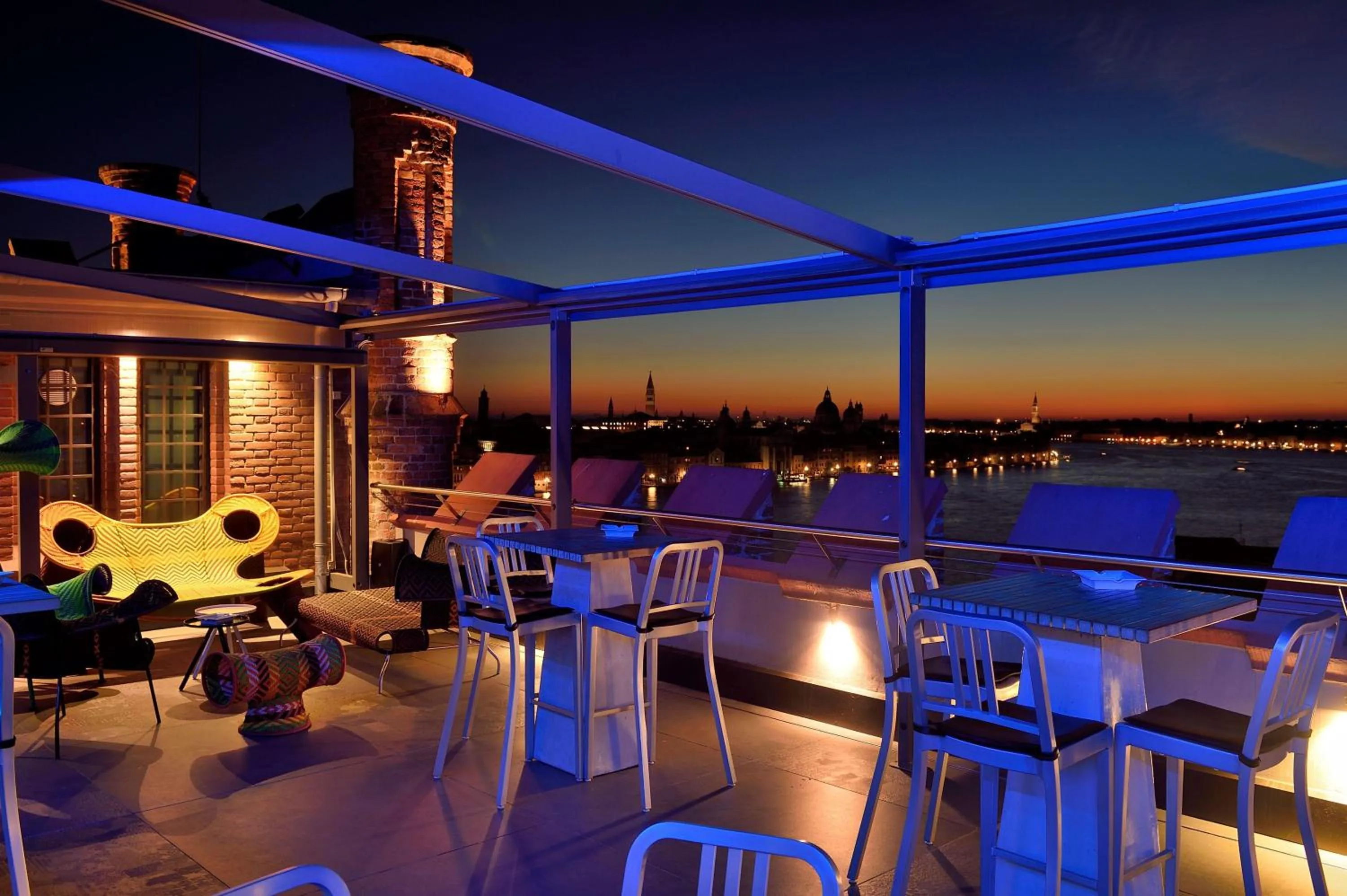 Restaurant/places to eat in Hilton Molino Stucky Venice