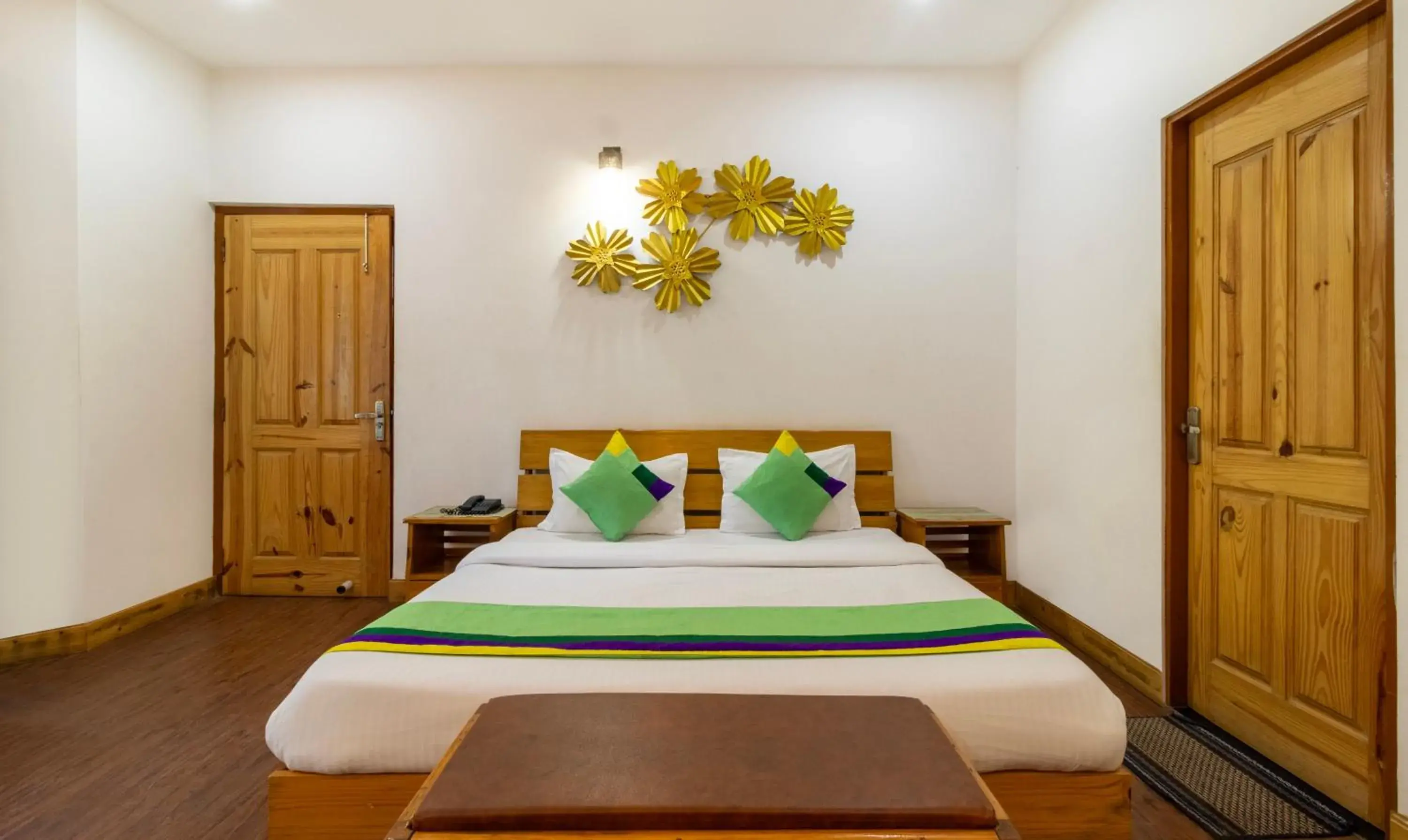 Bedroom, Bed in Treebo Vista Lago With Lake View Bedroom, Bed in Treebo Vista Lago With Lake View