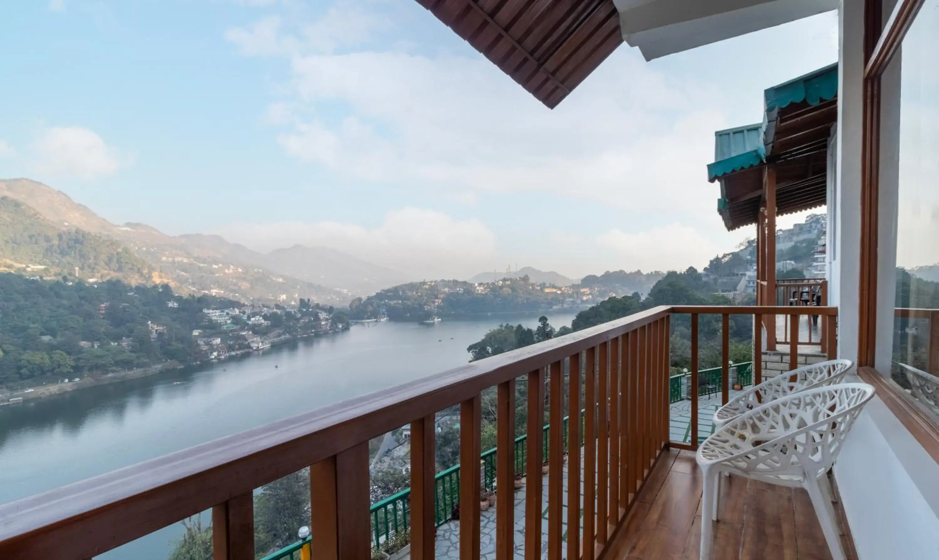 Balcony/Terrace in Treebo Vista Lago With Lake View Balcony/Terrace in Treebo Vista Lago With Lake View