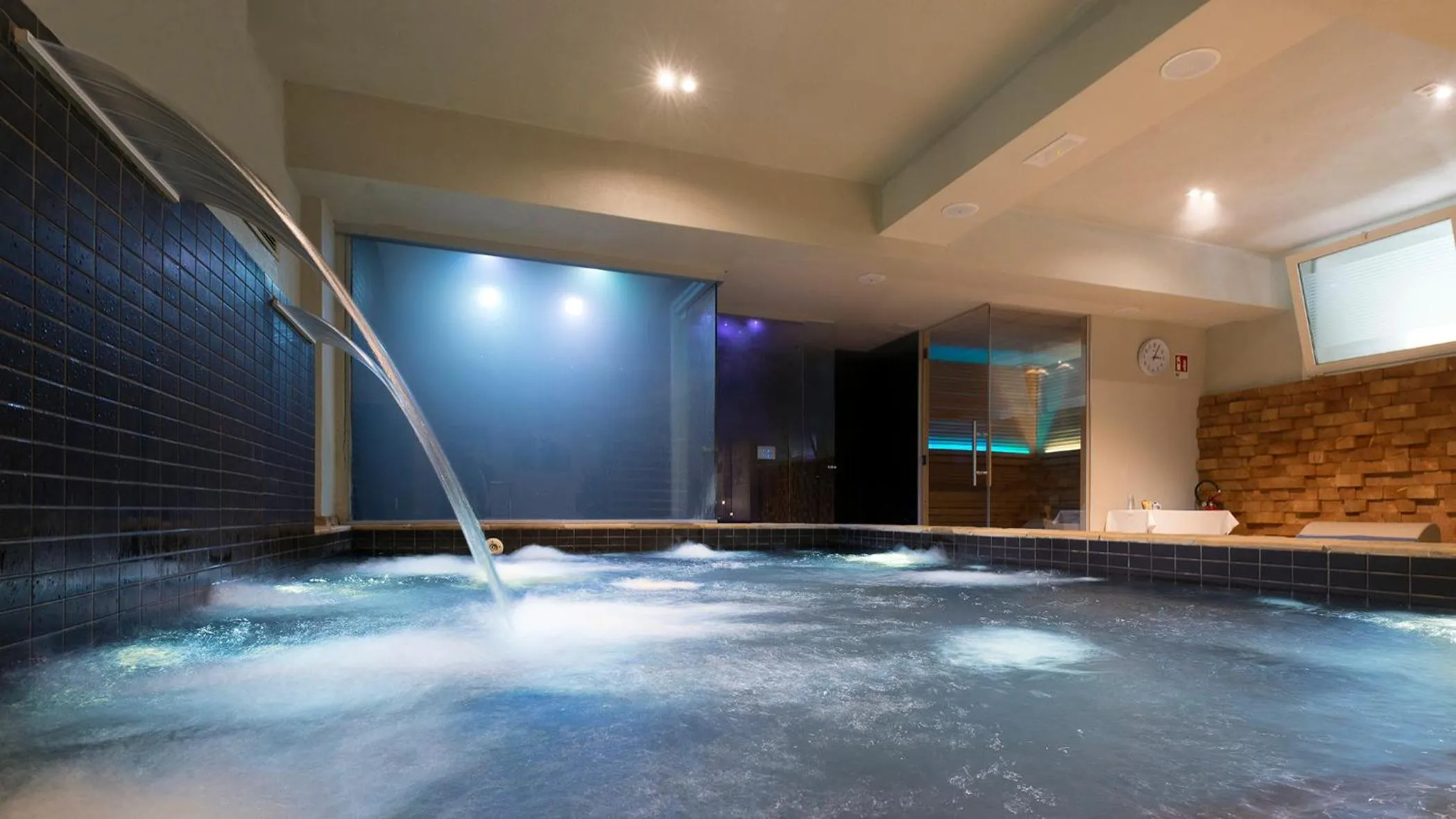 Hot Tub in Perla Verde Hotel