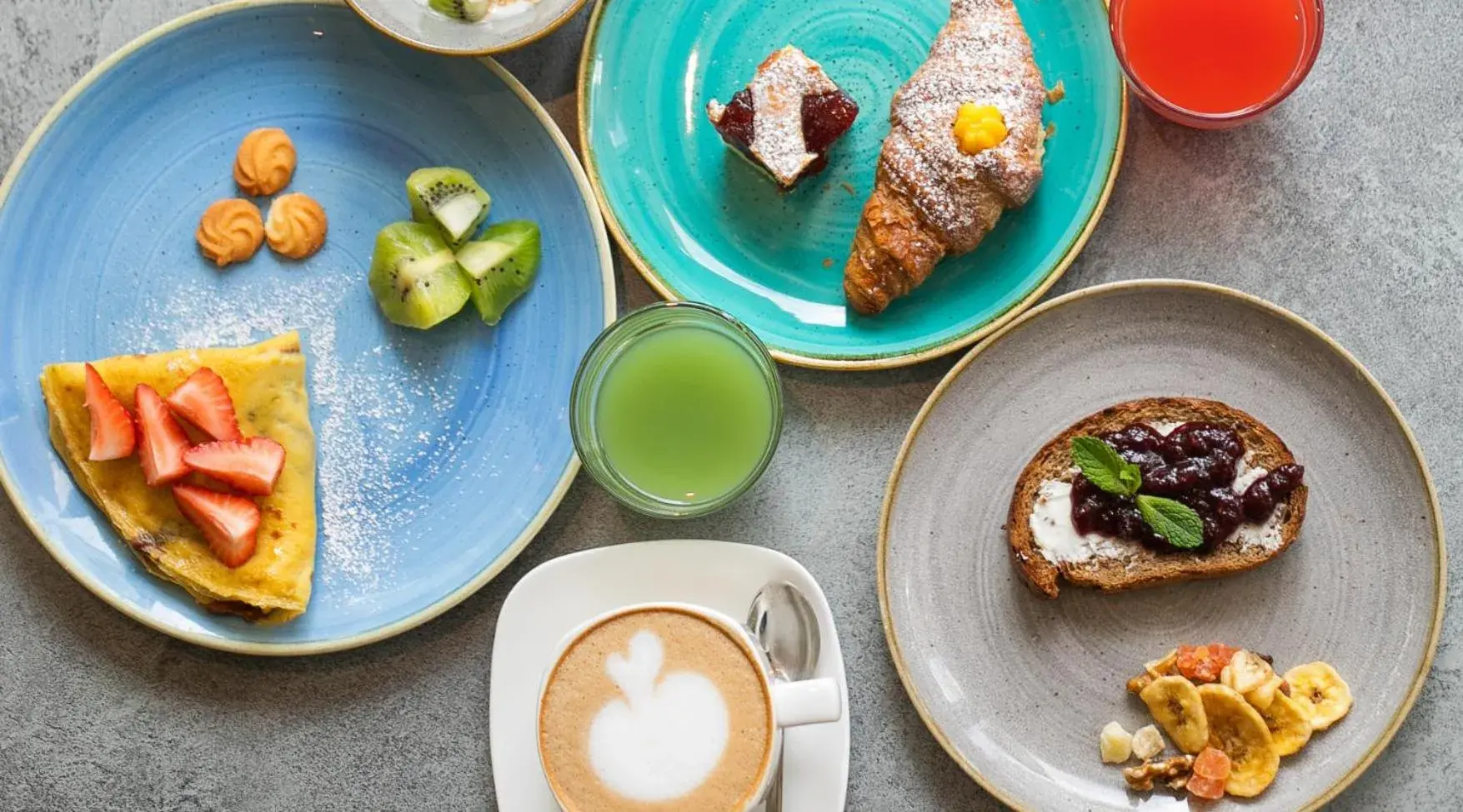 Breakfast in Perla Verde Hotel Breakfast in Perla Verde Hotel