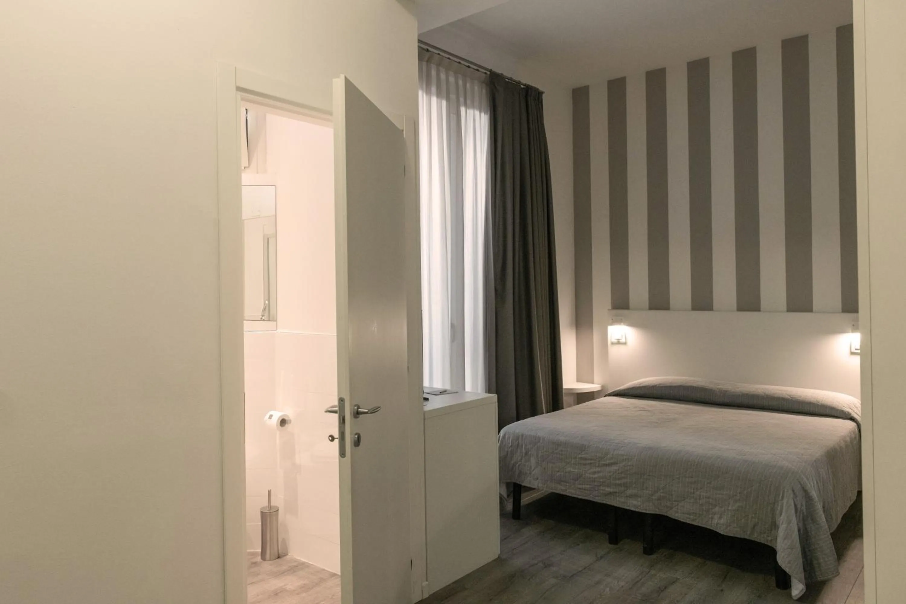 Bedroom, Bed in Perla Verde Hotel