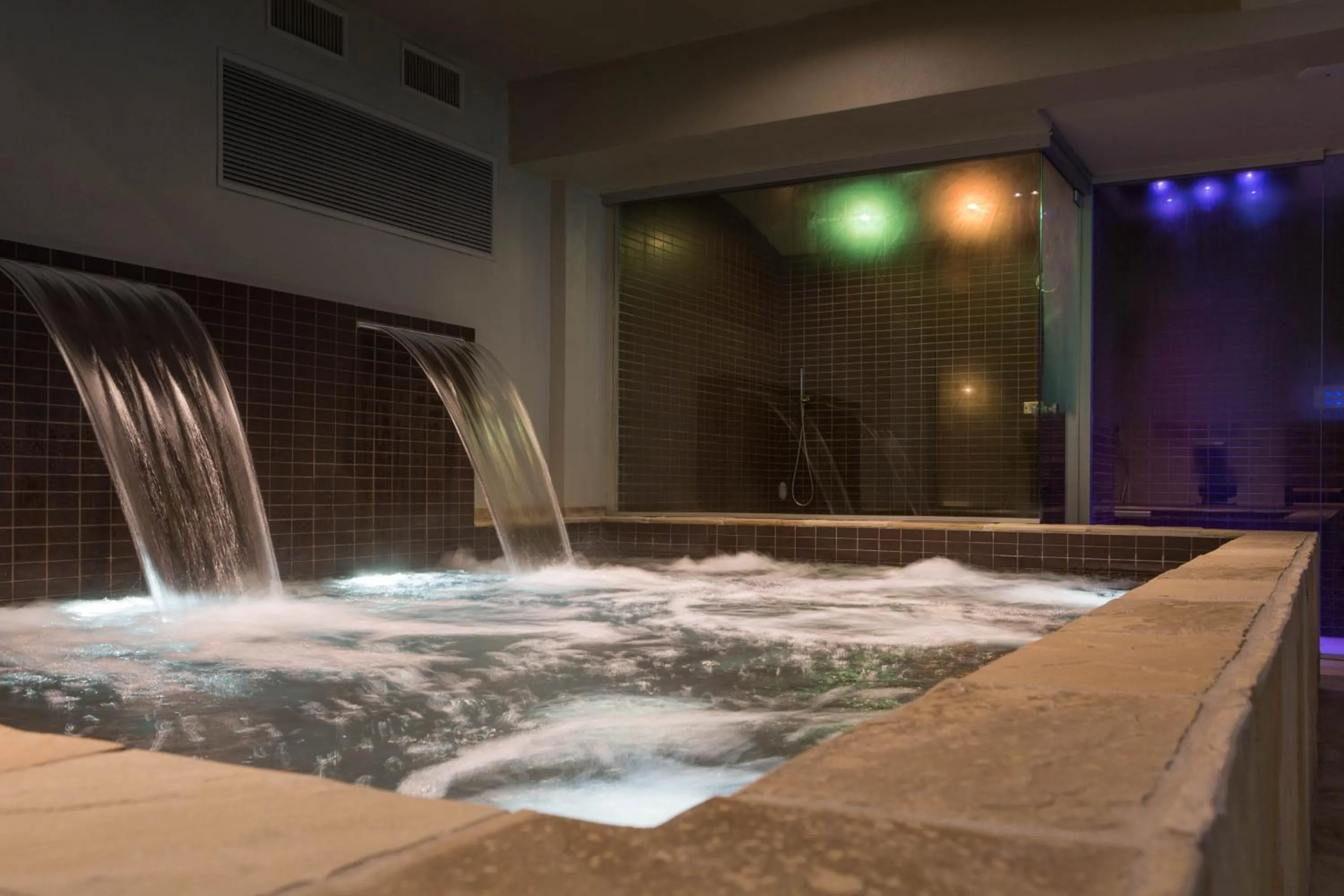 Hot Tub in Perla Verde Hotel