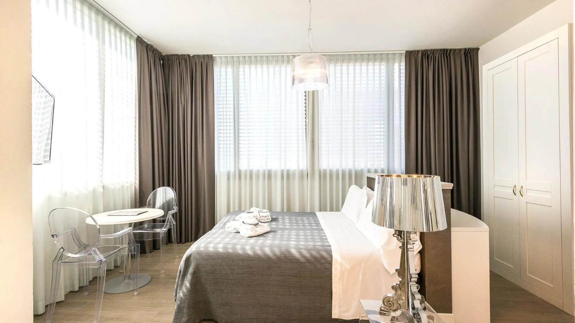 Photo of the whole room, Bed in Perla Verde Hotel