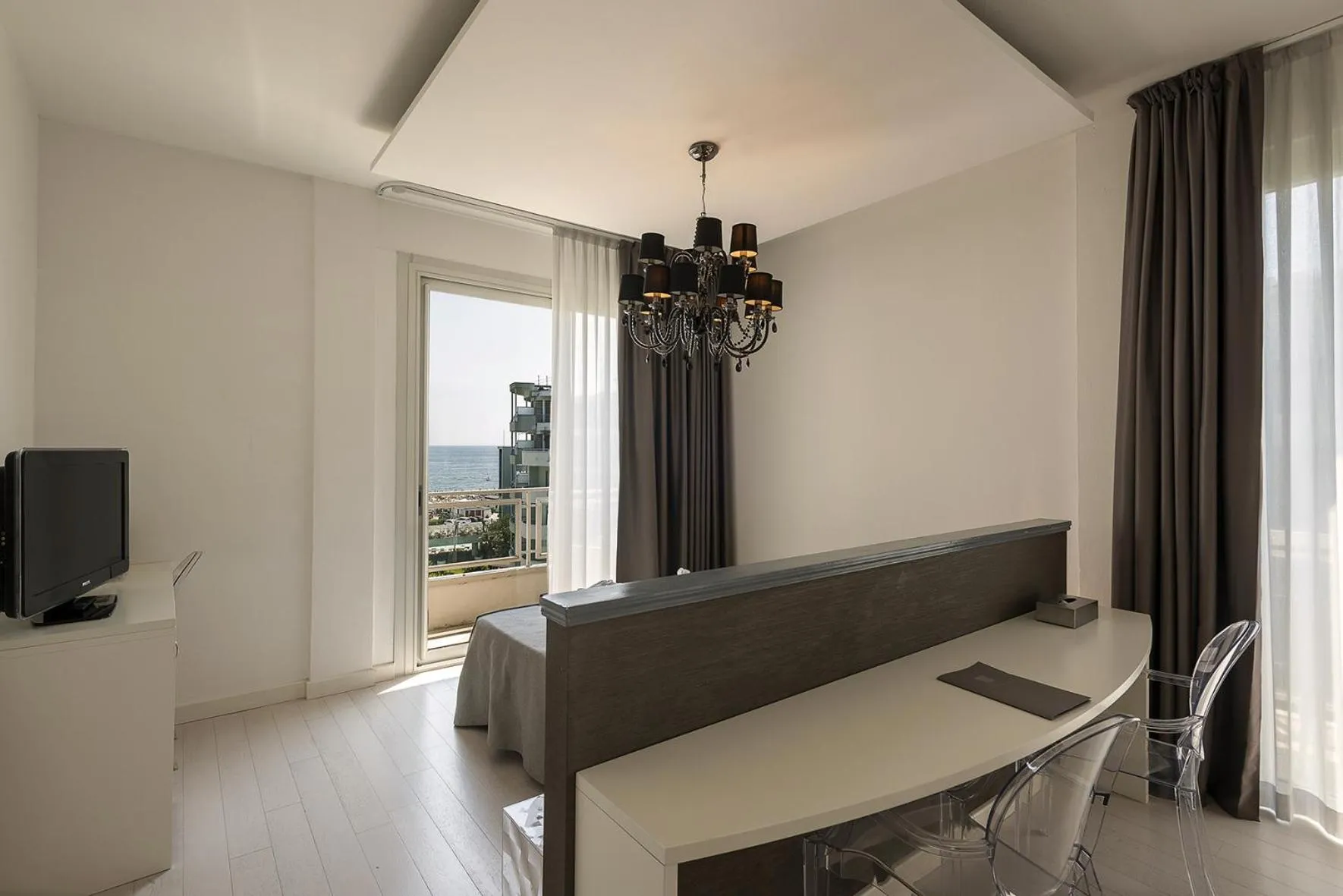 Photo of the whole room in Perla Verde Hotel