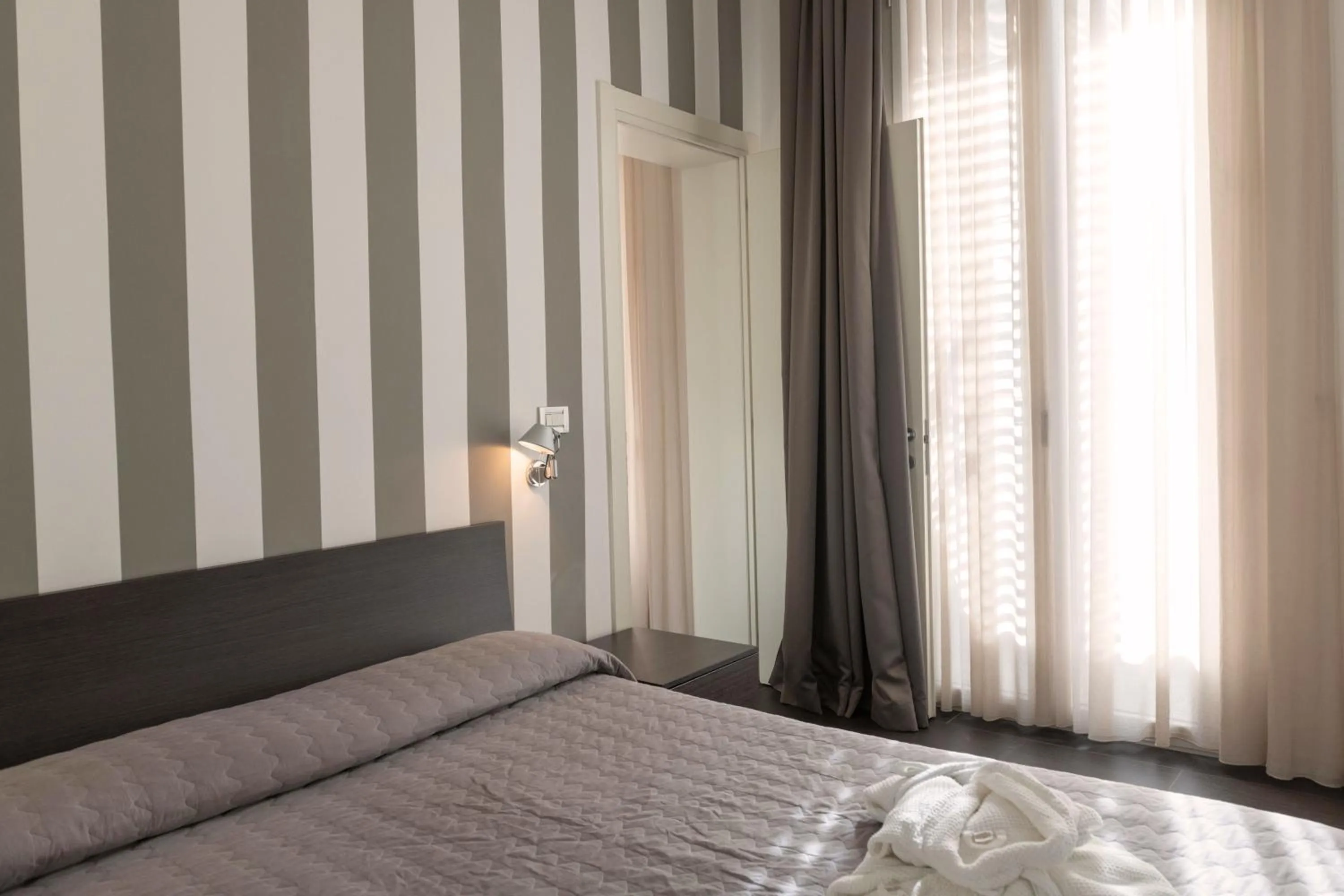 Bedroom, Bed in Perla Verde Hotel